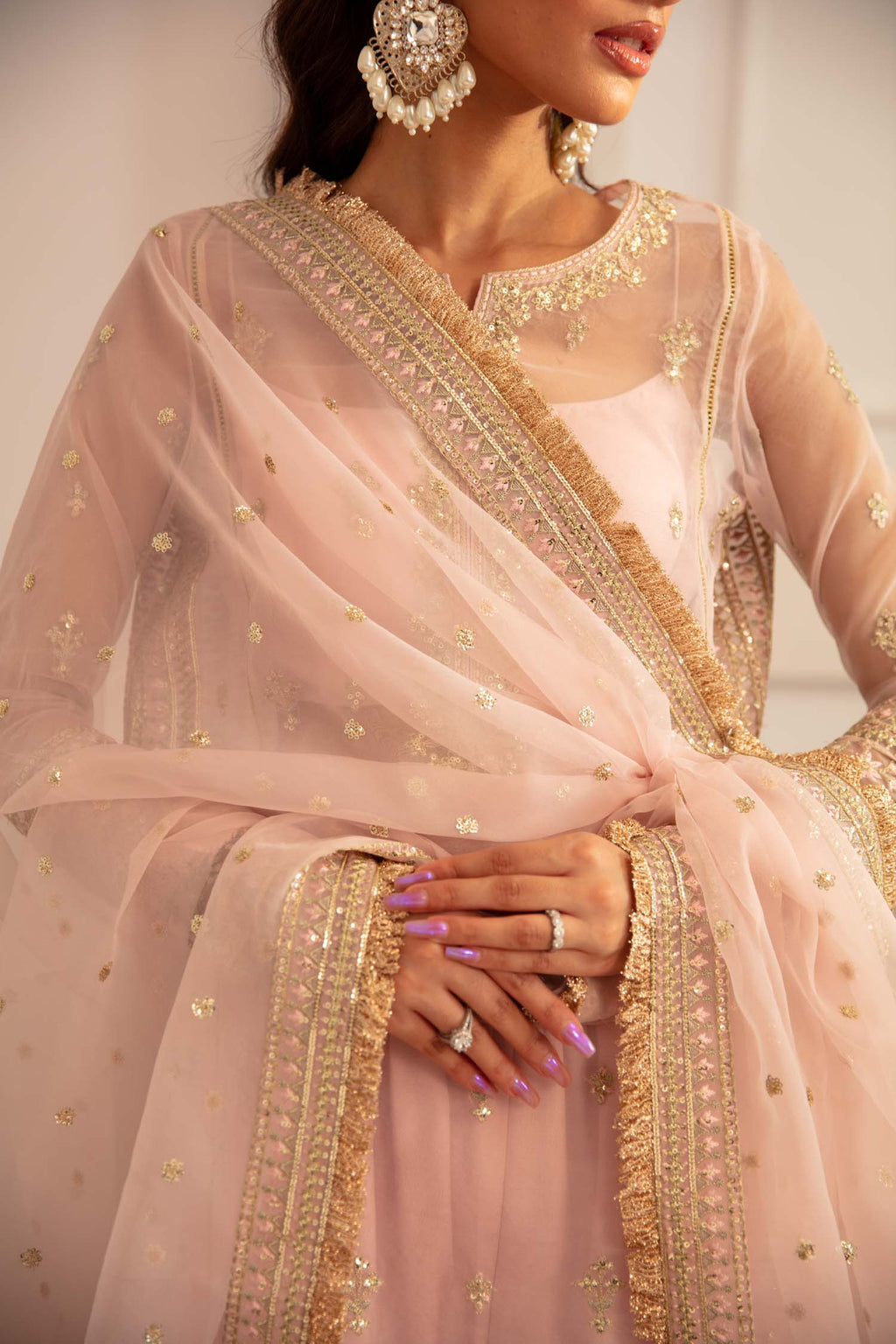 Akbar Aslam - Rosette