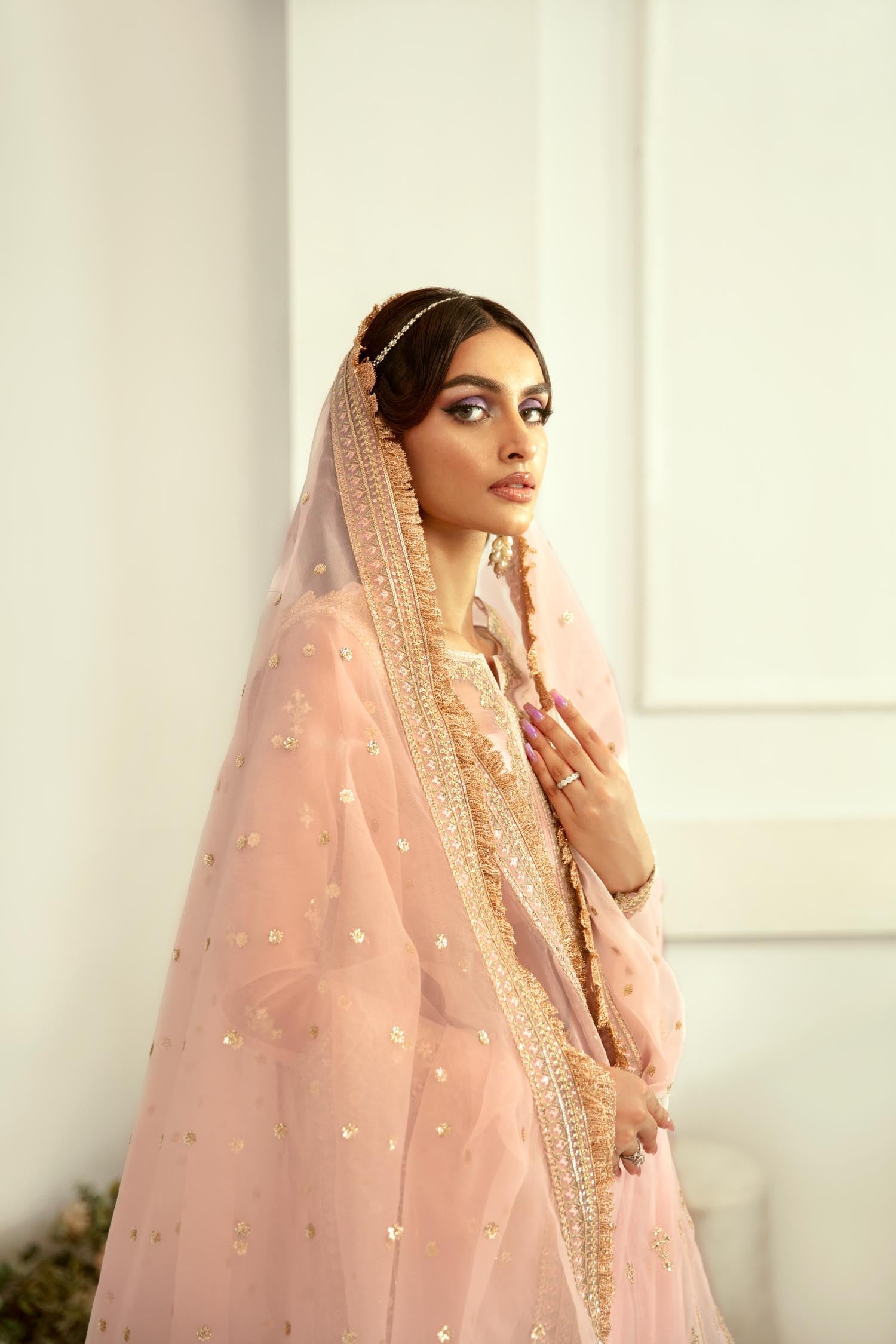 Akbar Aslam - Rosette