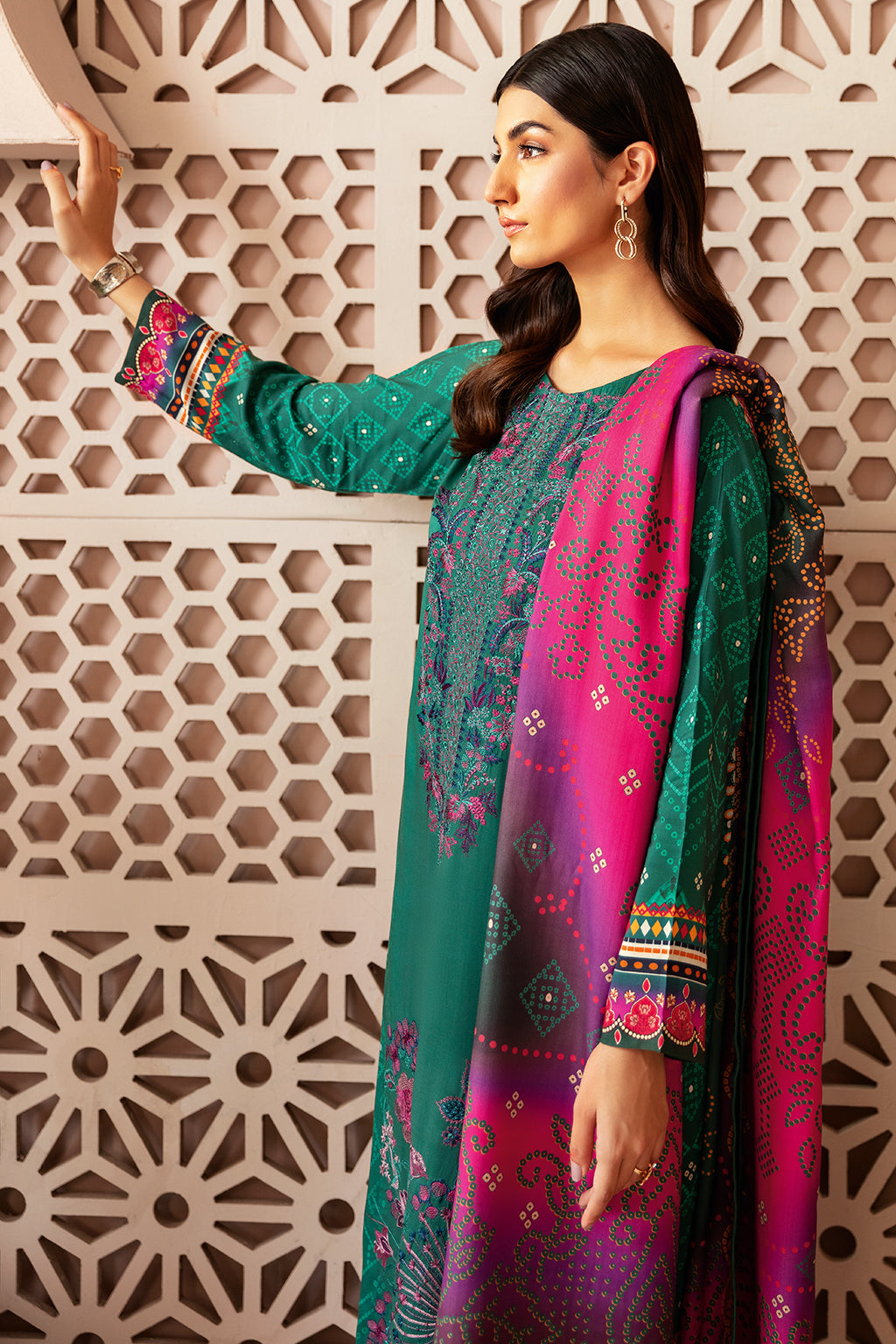 Ramsha - J-301