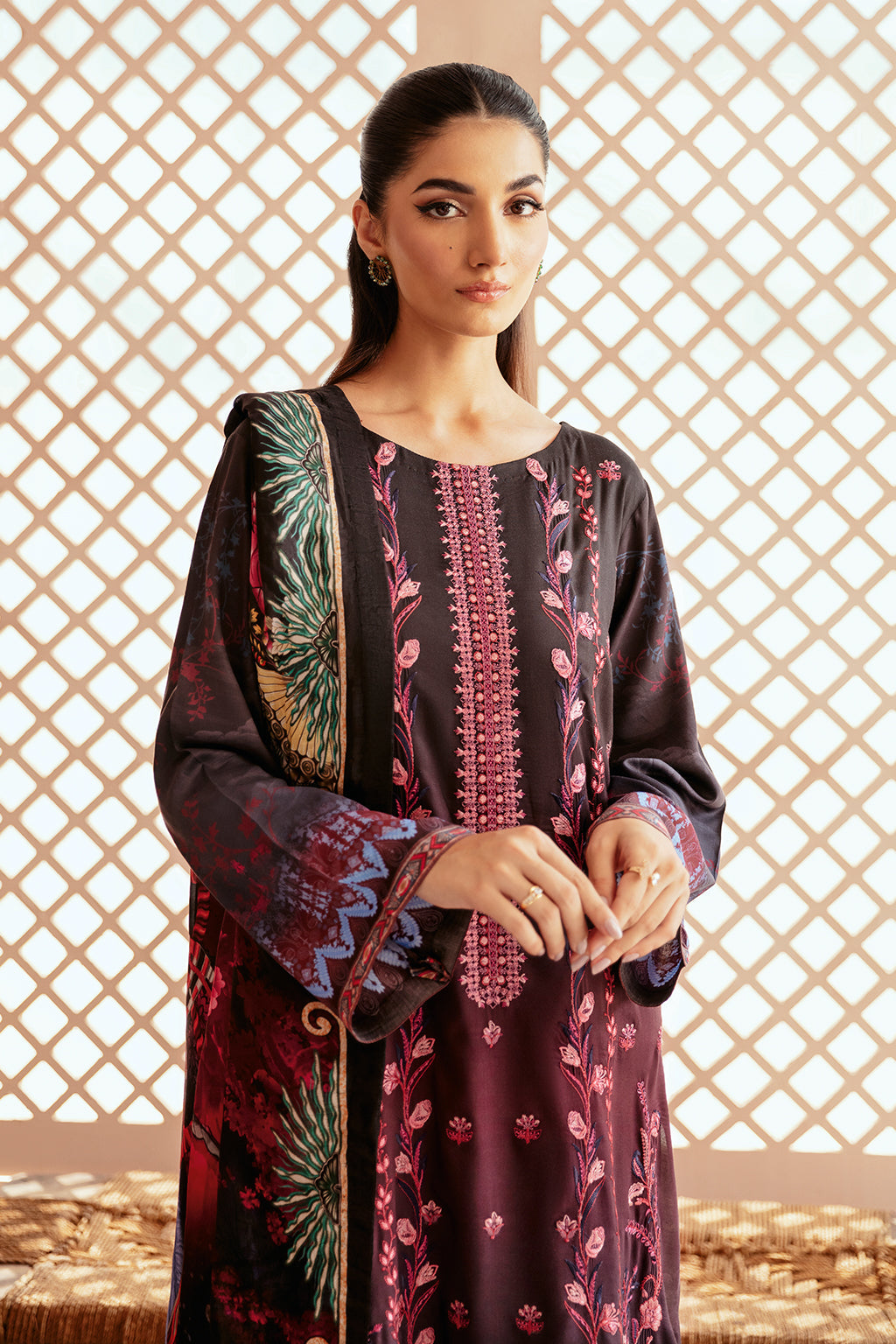 Ramsha - J-305