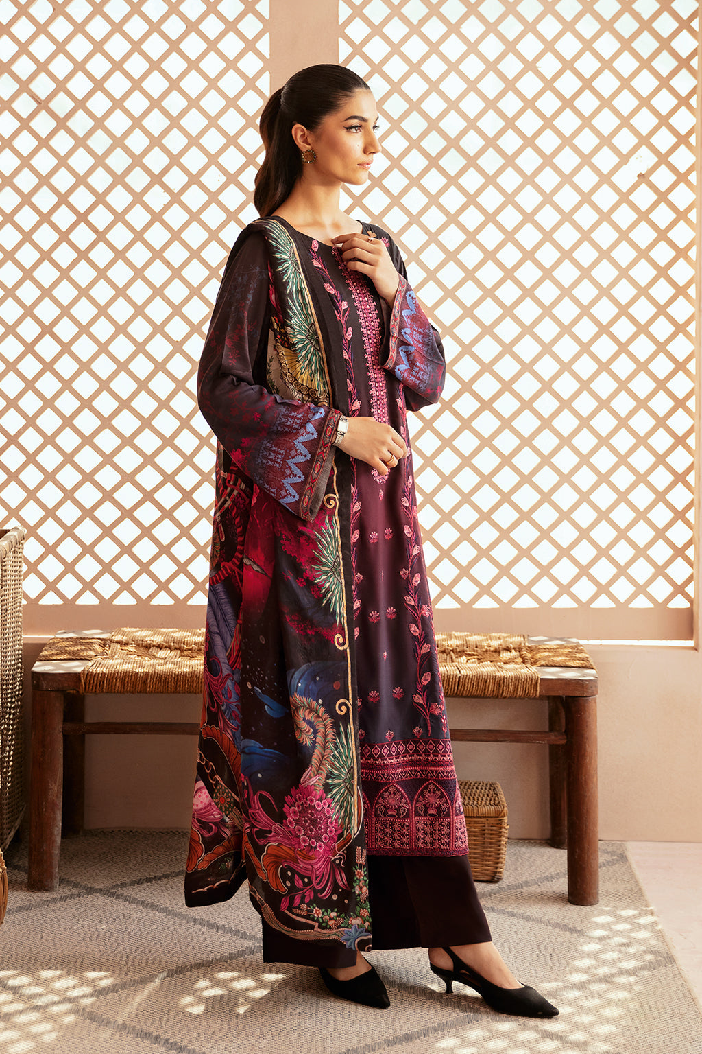 Ramsha - J-305