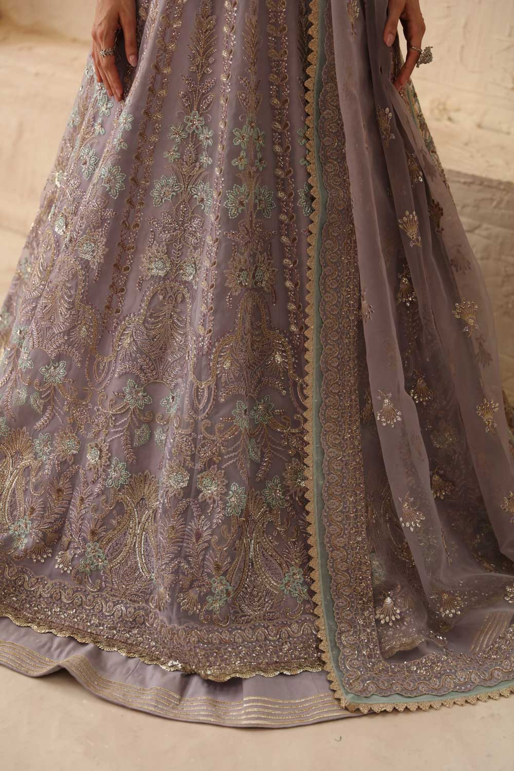 Akbar Aslam - Lilia
