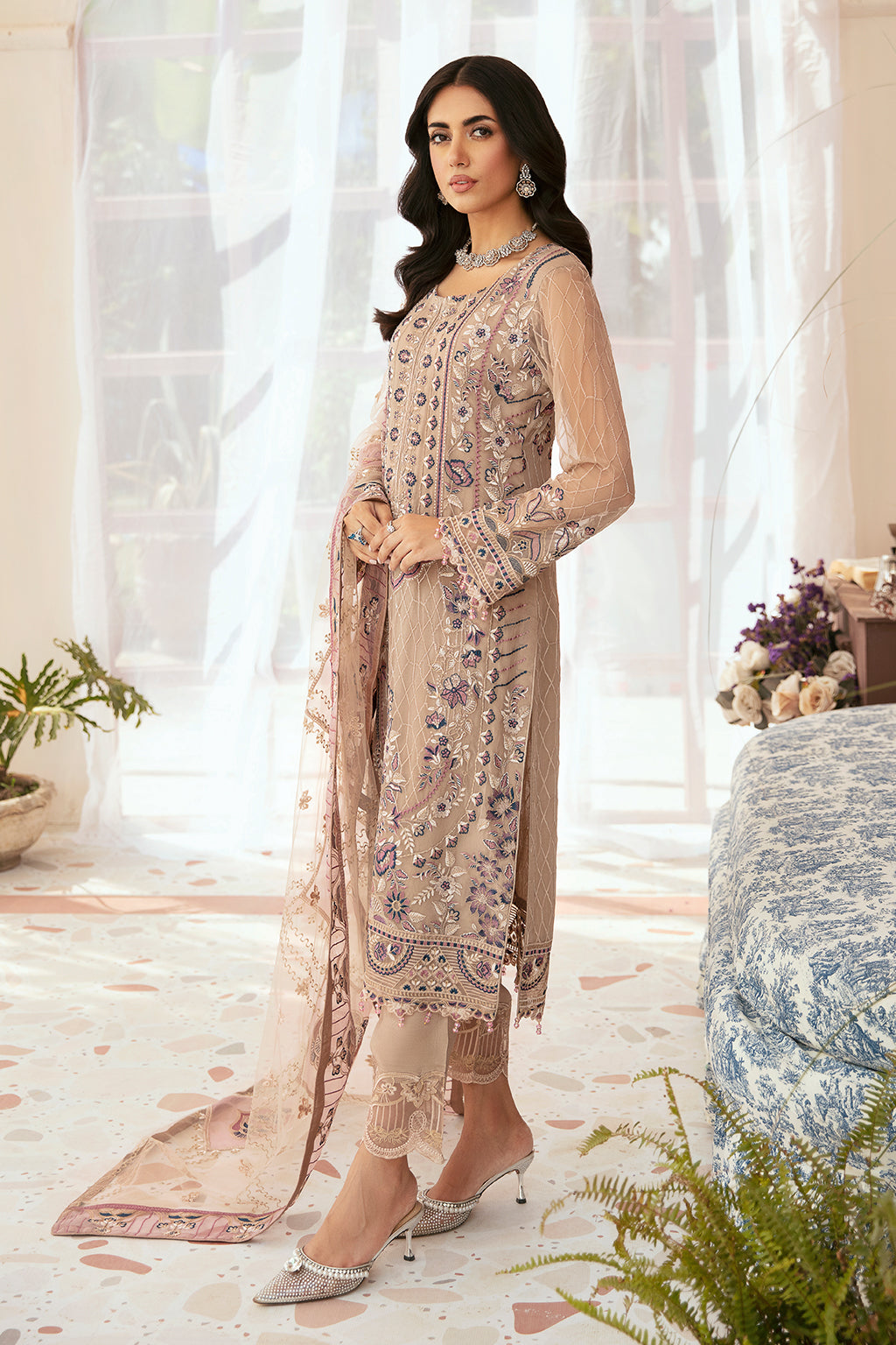Ramsha - F-2611
