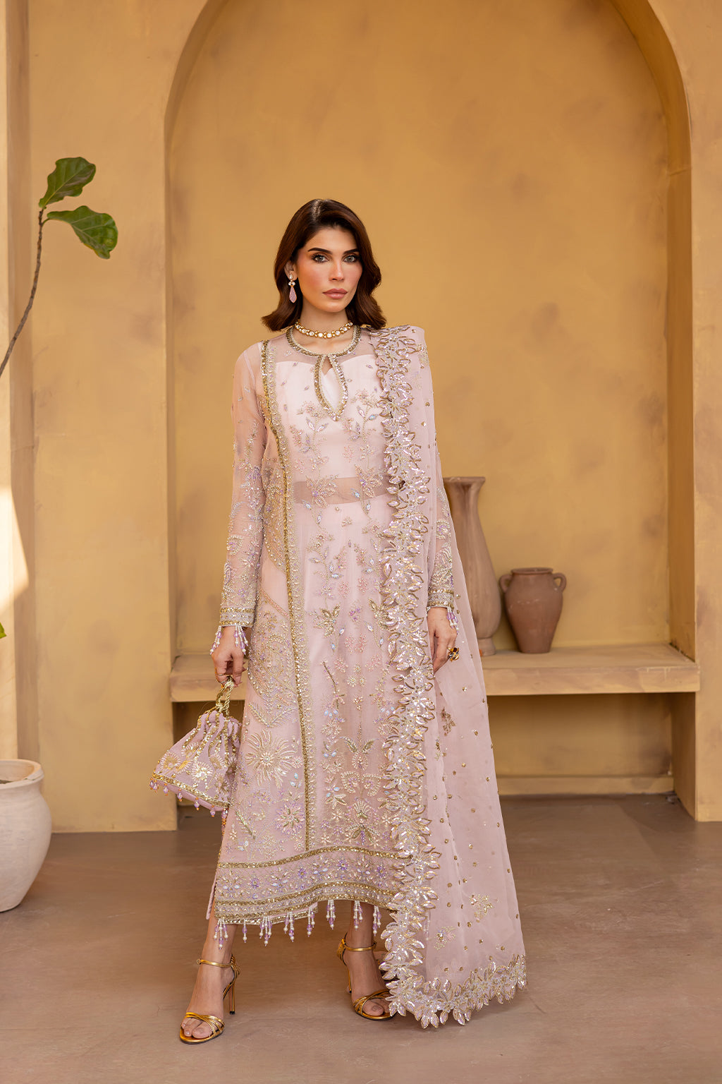 Emaan Adeel - Veloura