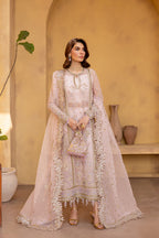 Emaan Adeel - Veloura