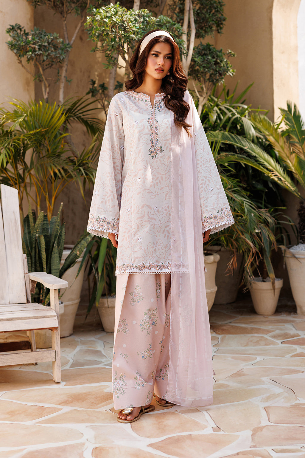Iznik - Ue-670 Printed Lawn