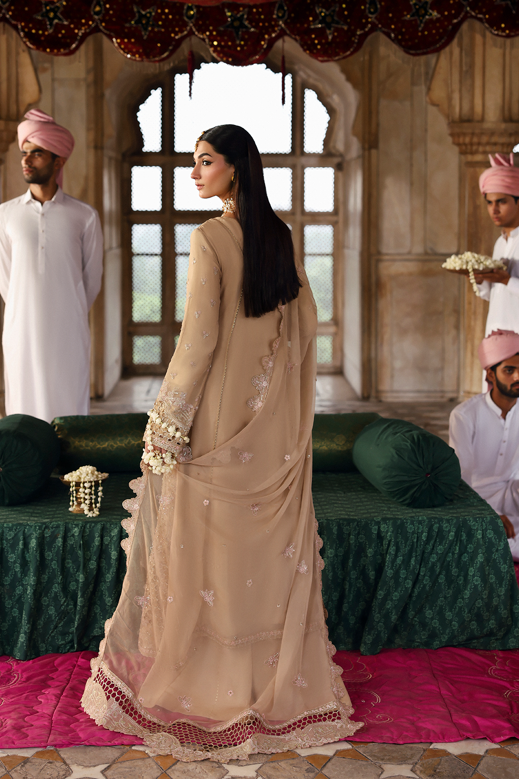 Emaan Adeel - Shahnoor