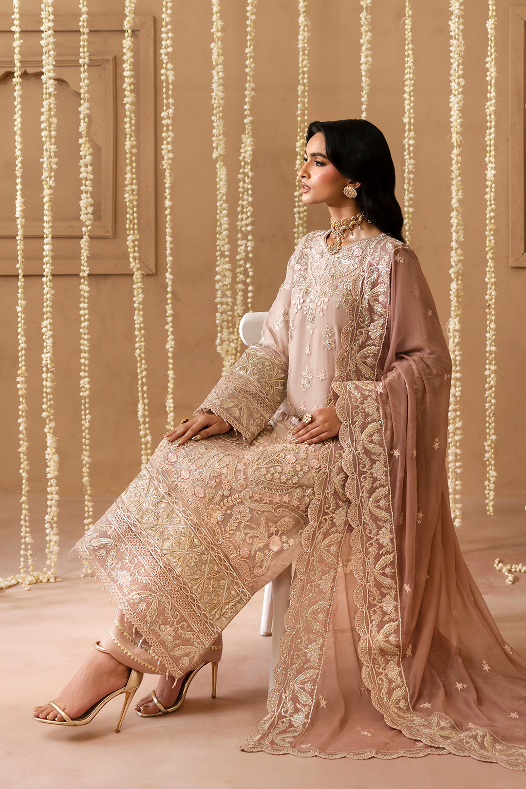 Emaan Adeel - Laila