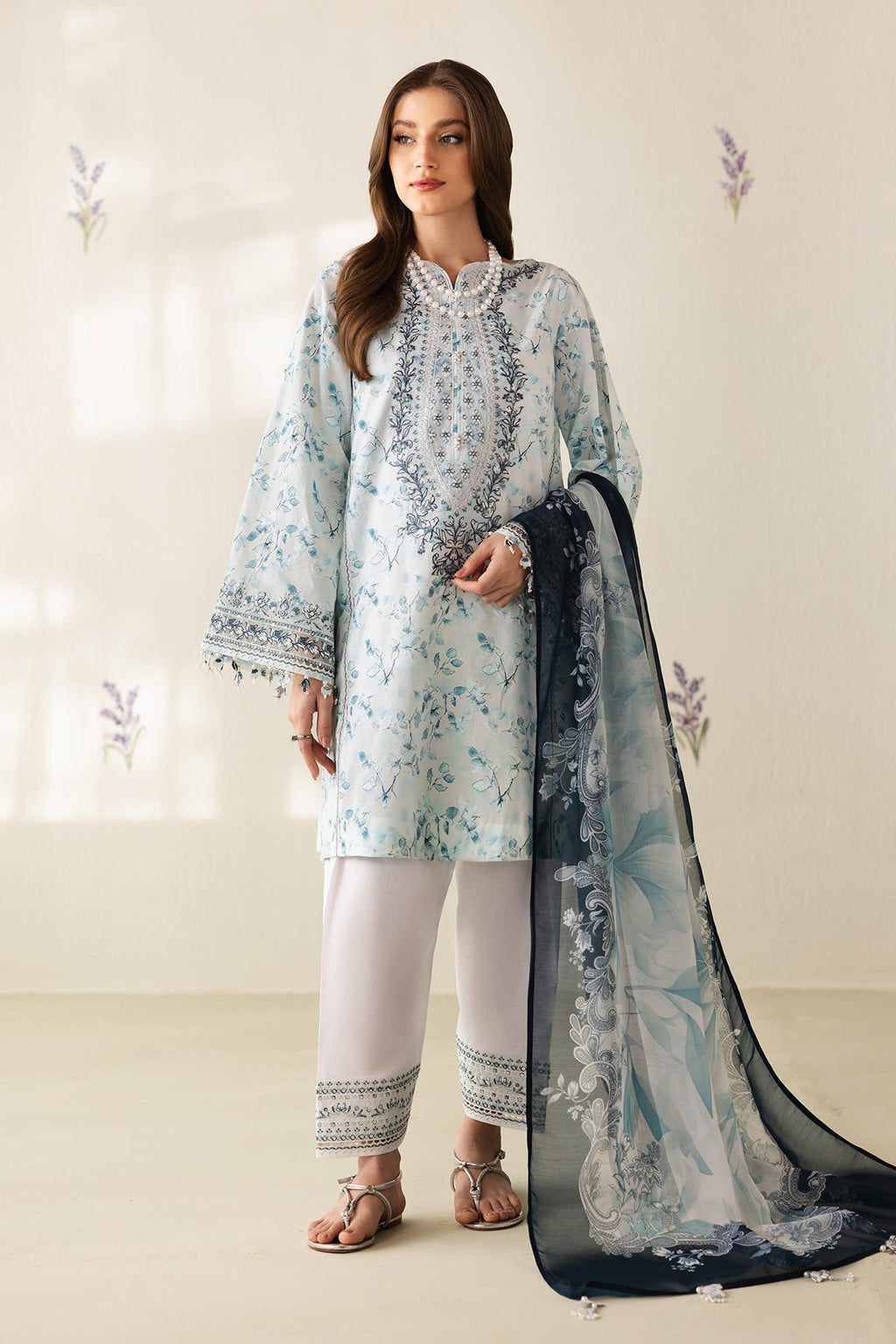 Baroque - Embroidered Lawn UF-4422