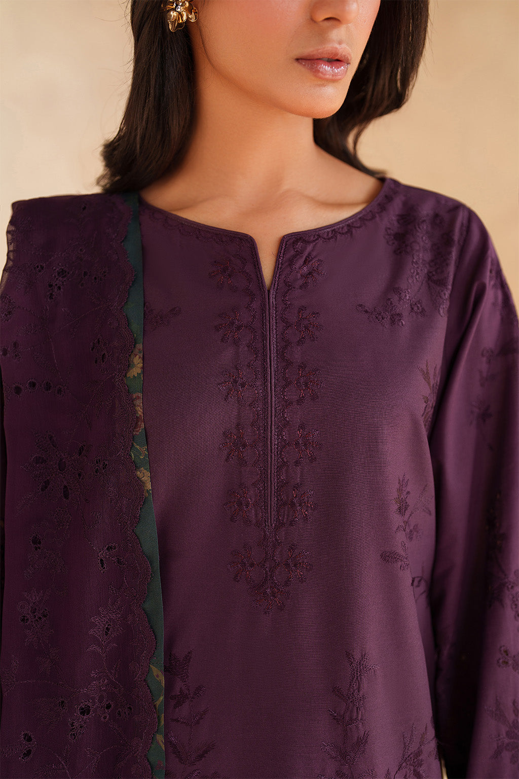 Iznik - Ue-602 Embroidered Lawn