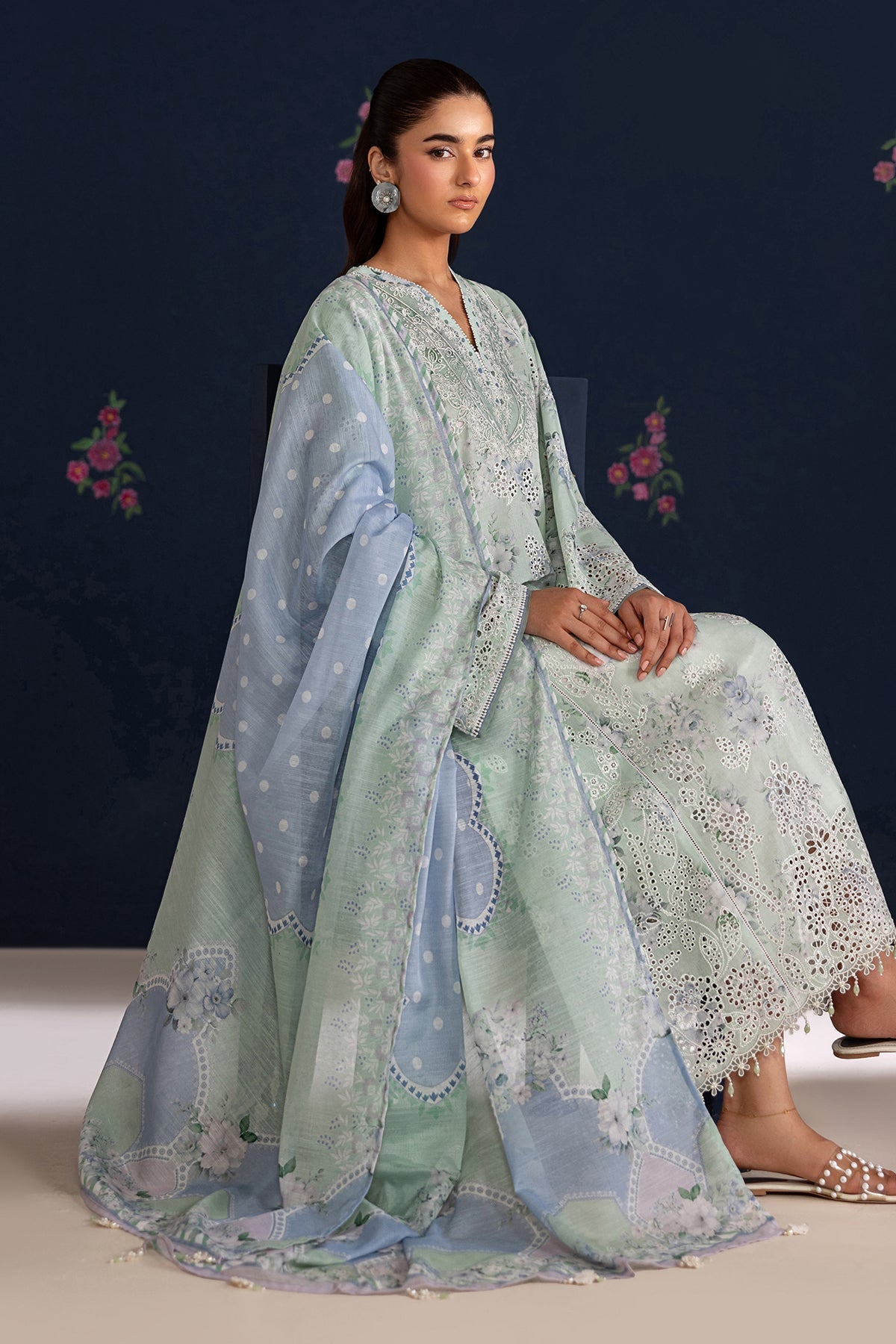 Baroque - Embroidered Lawn UF-4469