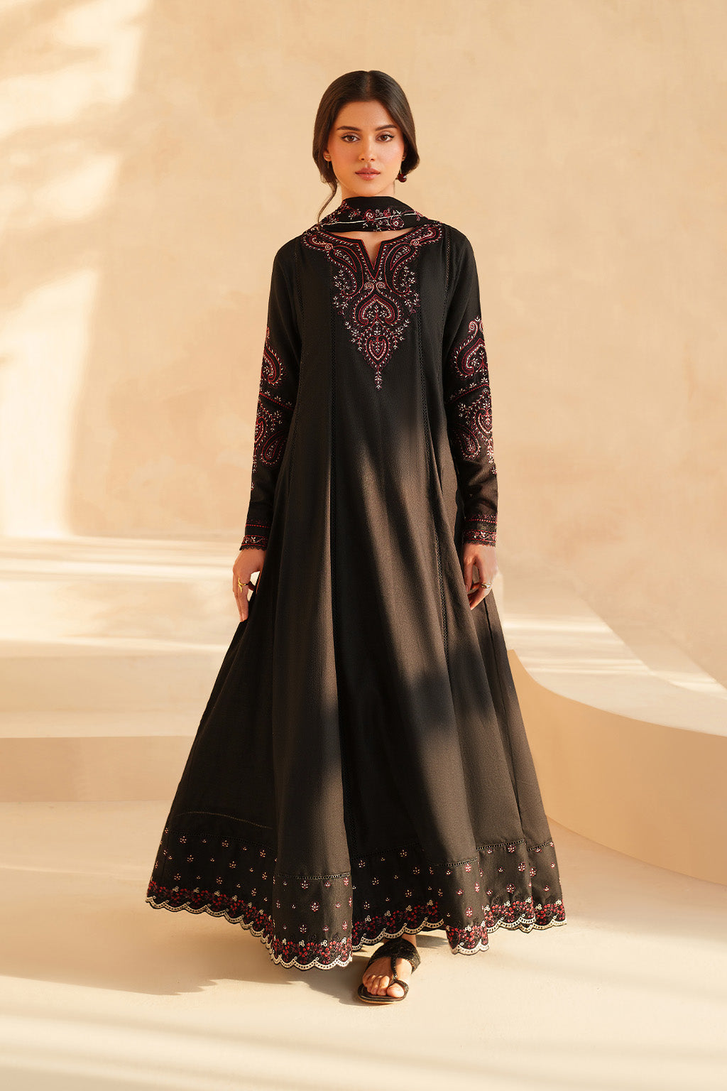 Iznik - Ue-600 Texture Lawn