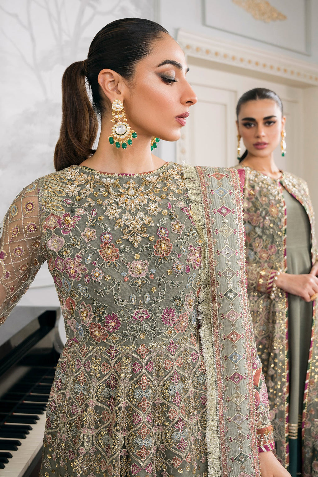 Baroque - Embroidered Net Ch12-02 Stitched