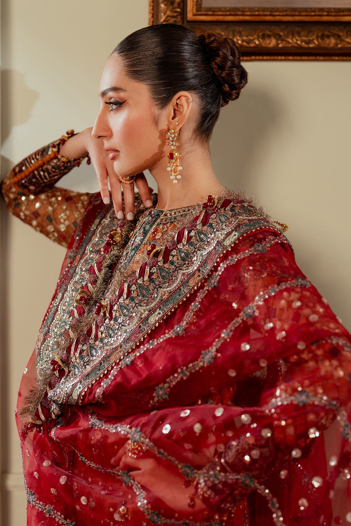 Baroque - Embroidered Net Ch13-01 Stitched