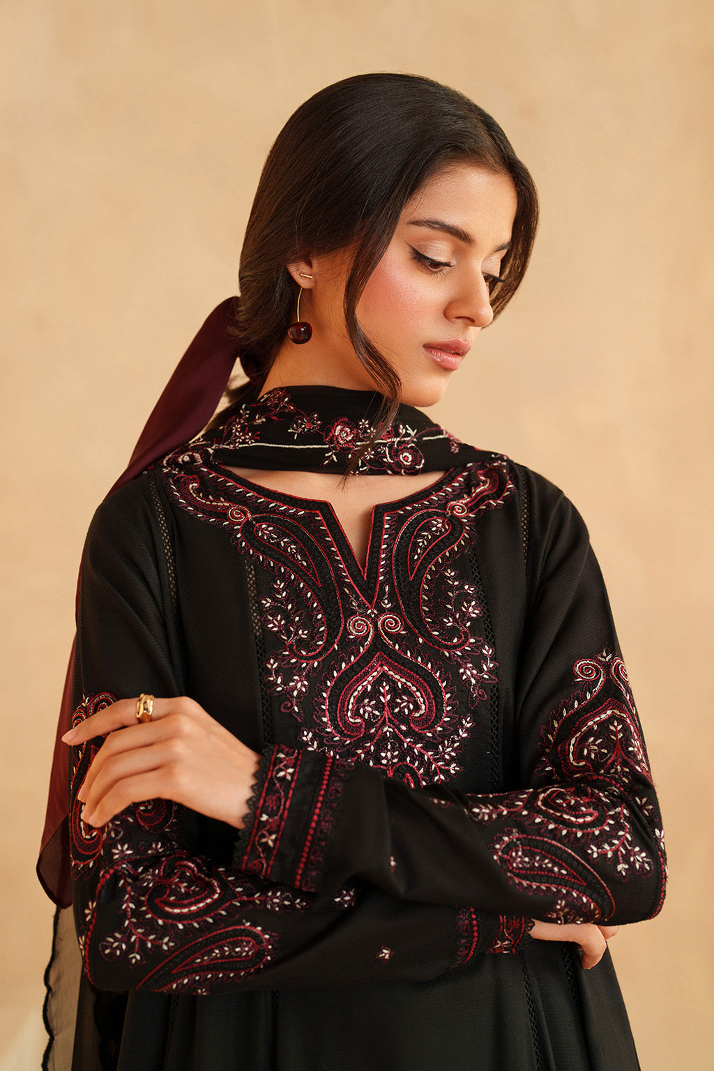 Iznik - Ue-600 Texture Lawn