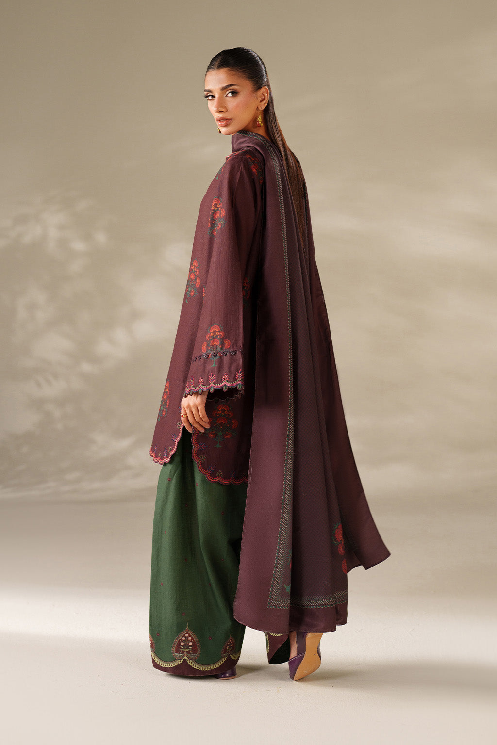 Iznik - Ue-562  Printed Khaddar