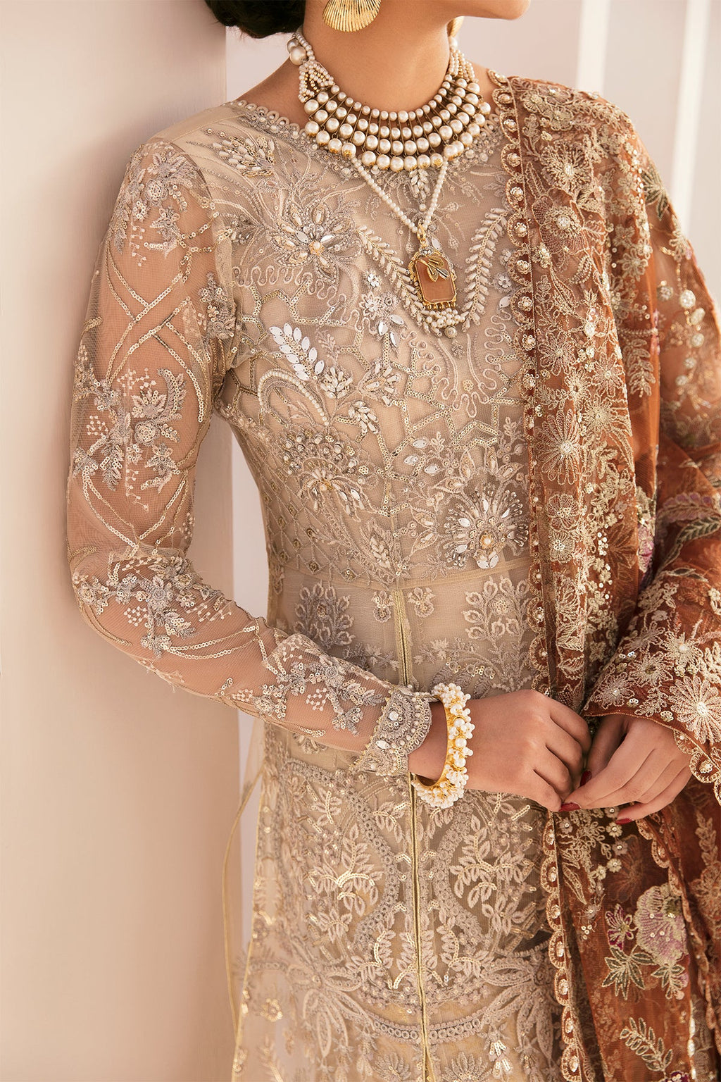 Baroque - Embroidered Net Ch11-03 Stitched