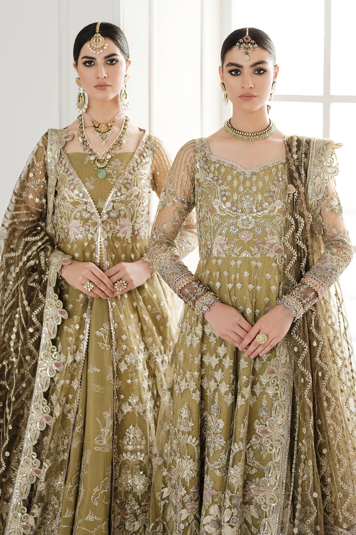 Baroque - Embroidered Net Ch10-02 Stitched