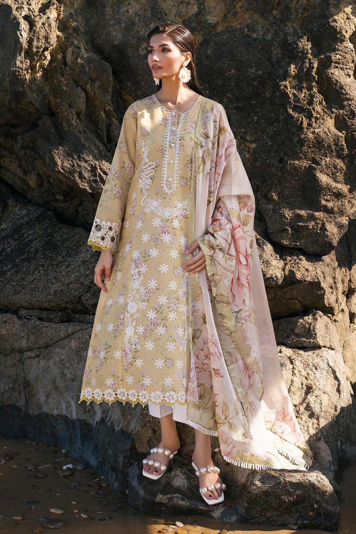 Baroque - Embroidered PRinted Lawn UF-4110
