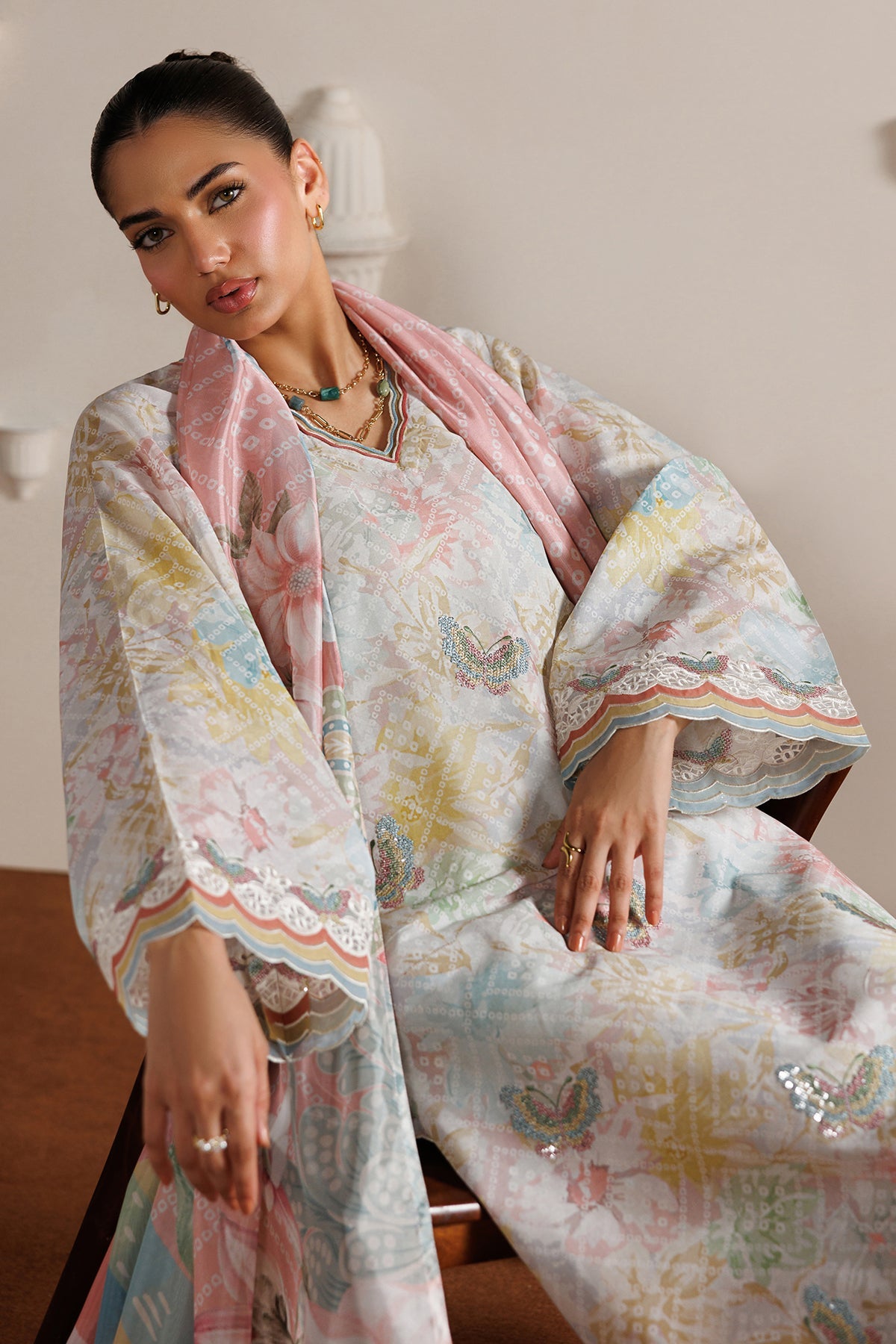 Baroque - Embroidered Lawn UF-4526