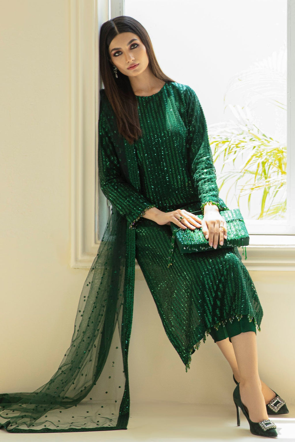 Baroque - Embroidered Net SF-386
