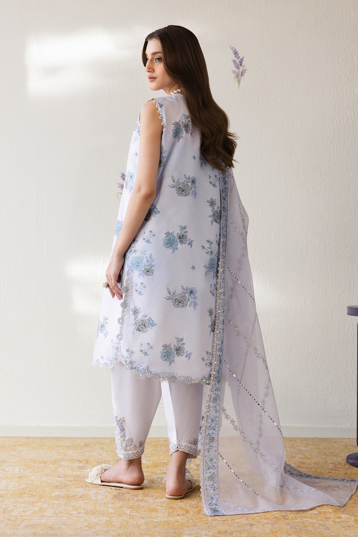 Baroque - Embroidered Lawn UF-4424