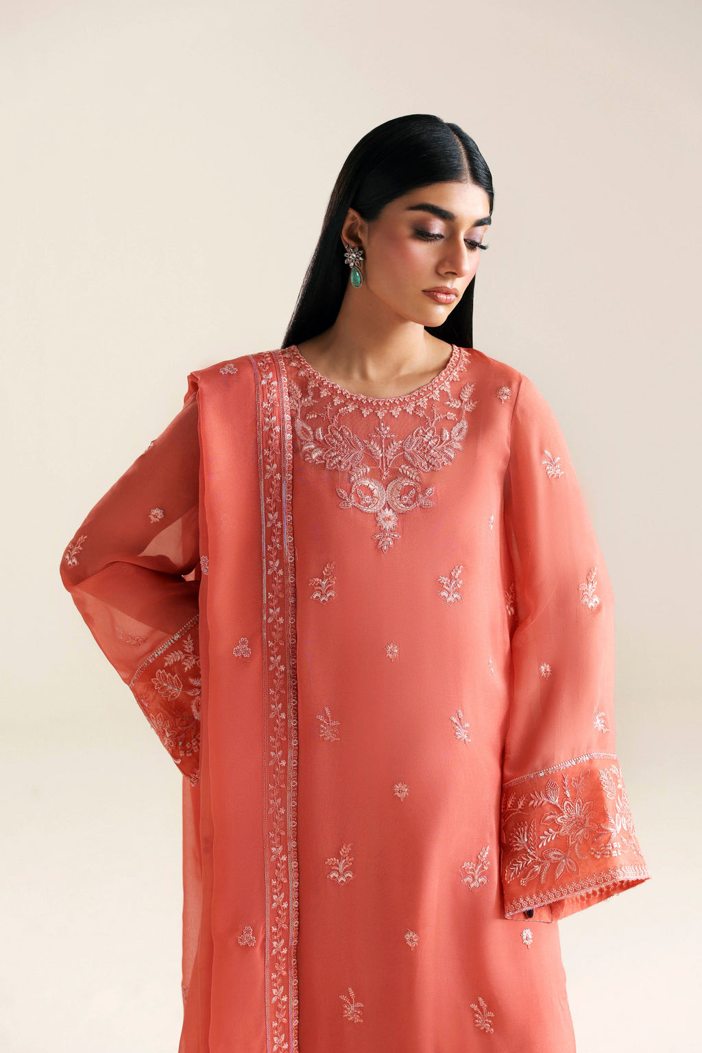 Akbar Aslam - Kaira