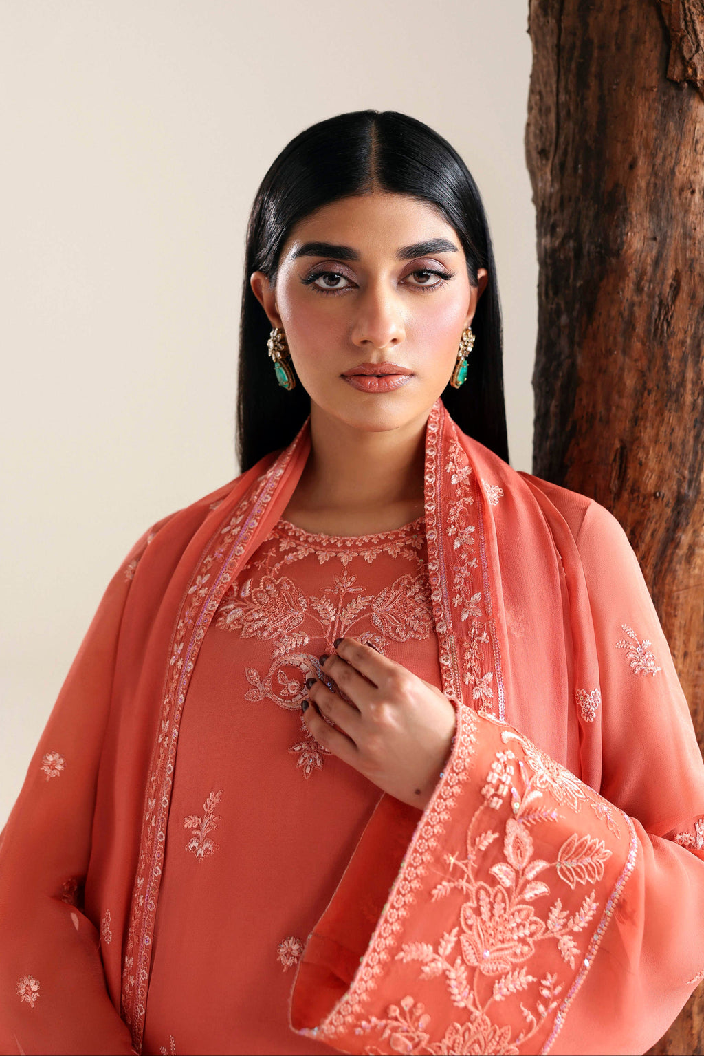 Akbar Aslam - Kaira