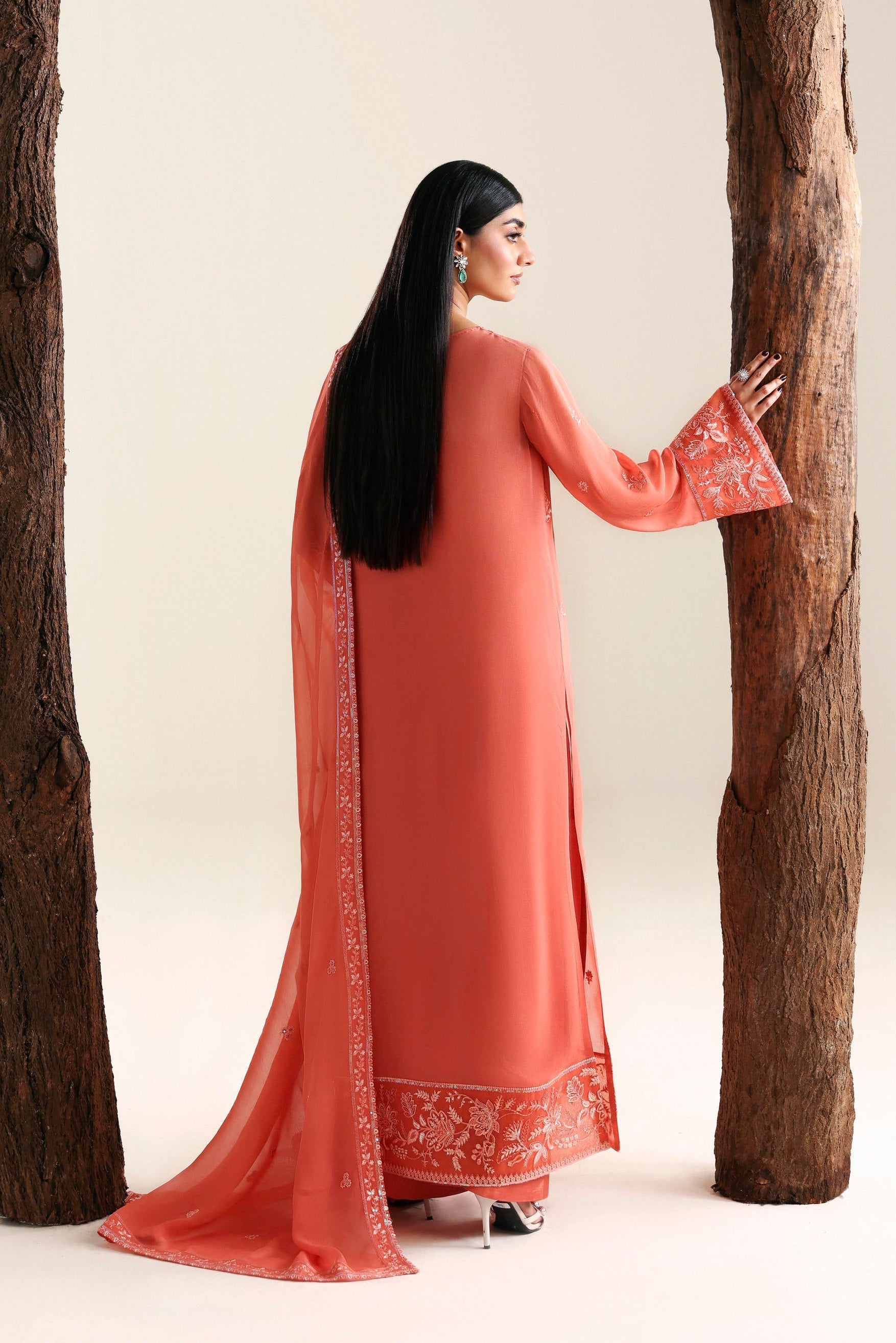 Akbar Aslam - Kaira