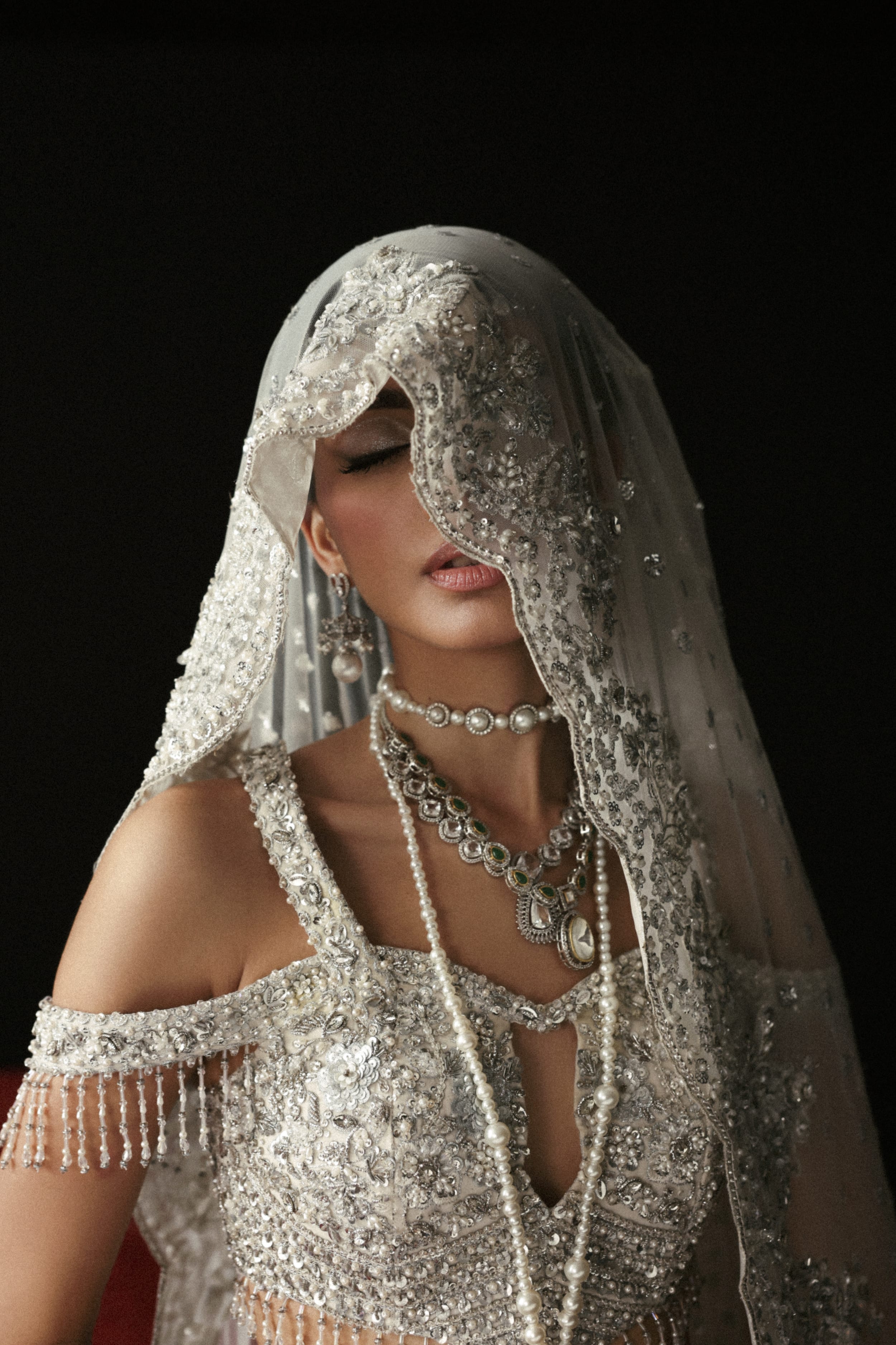 Akbar Aslam - Azalea