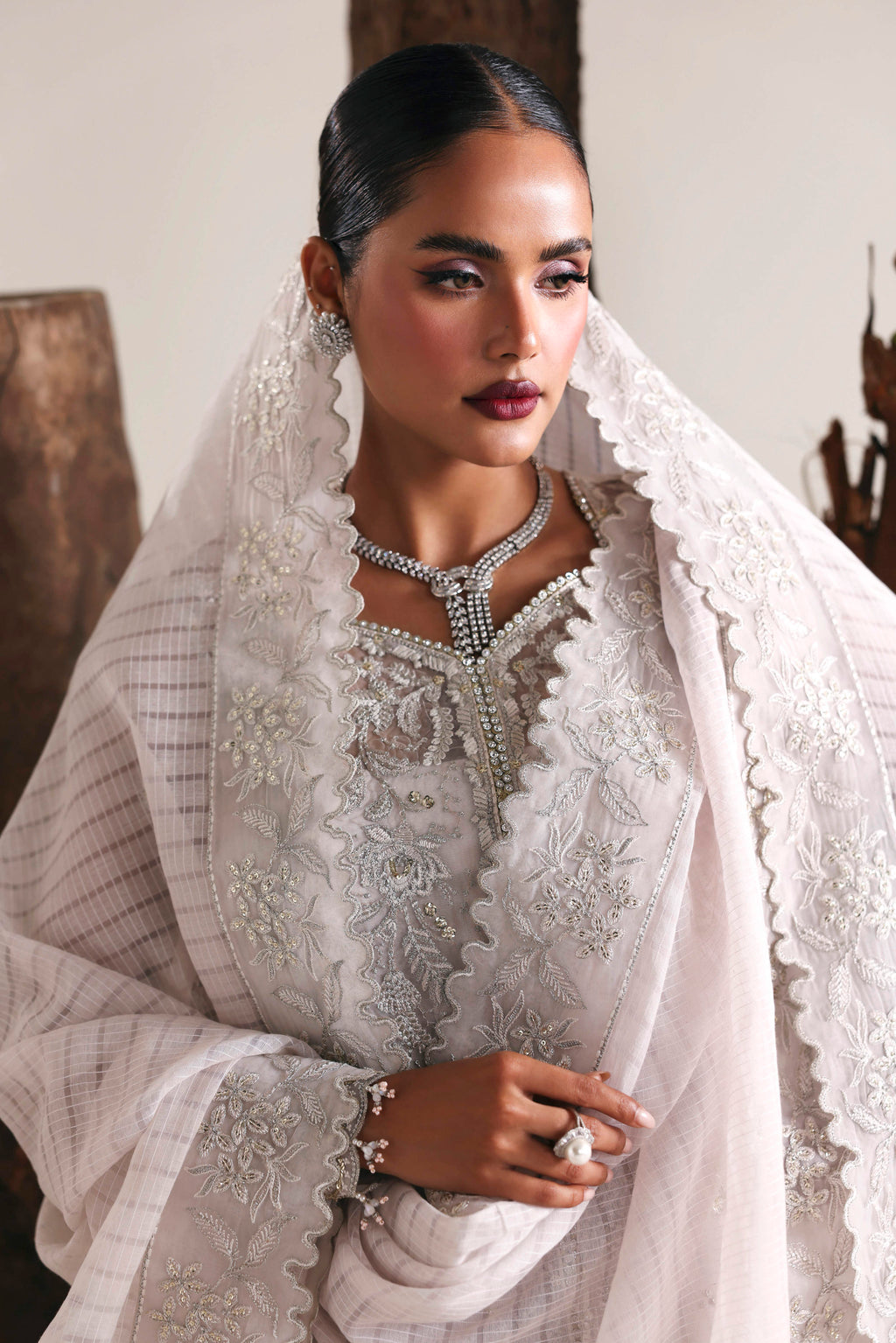 Akbar Aslam - Allure