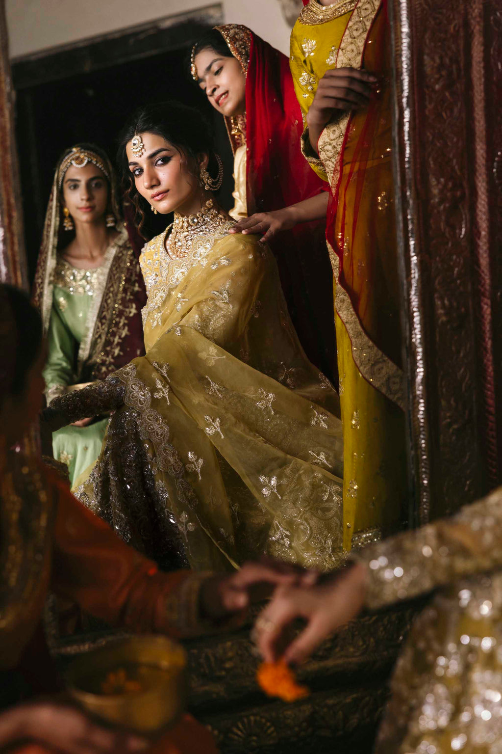Akbar Aslam - Roshanara