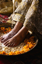 Akbar Aslam - Roshanara