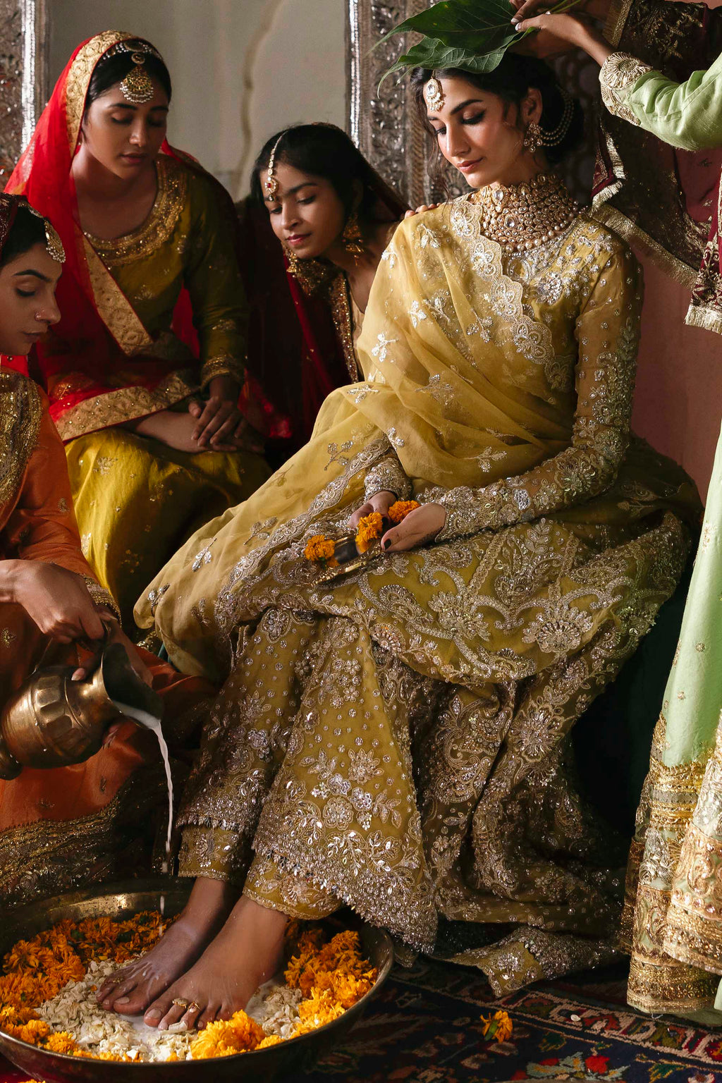 Akbar Aslam - Roshanara
