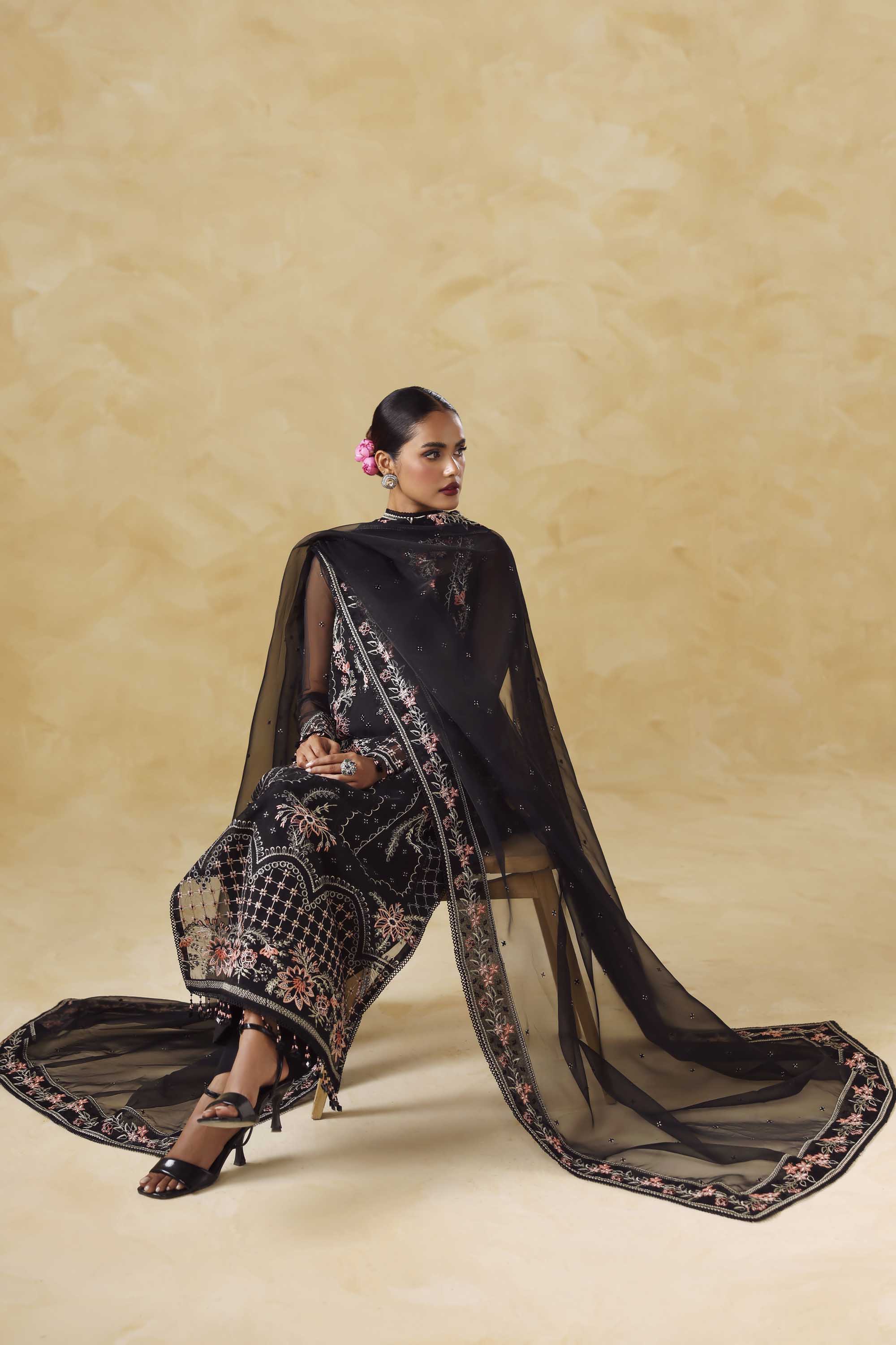 Akbar Aslam - Zarin