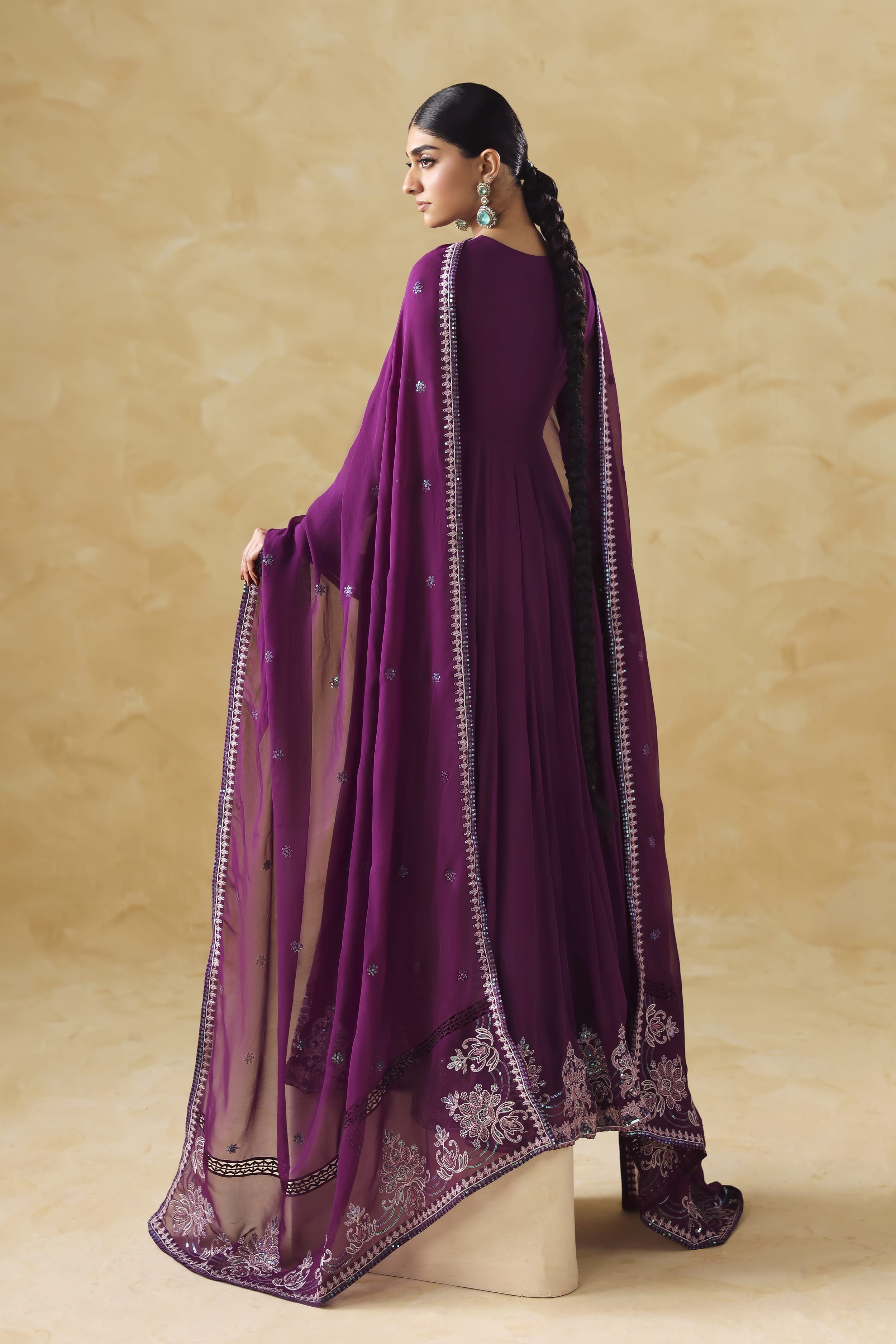 Akbar Aslam - Aurea
