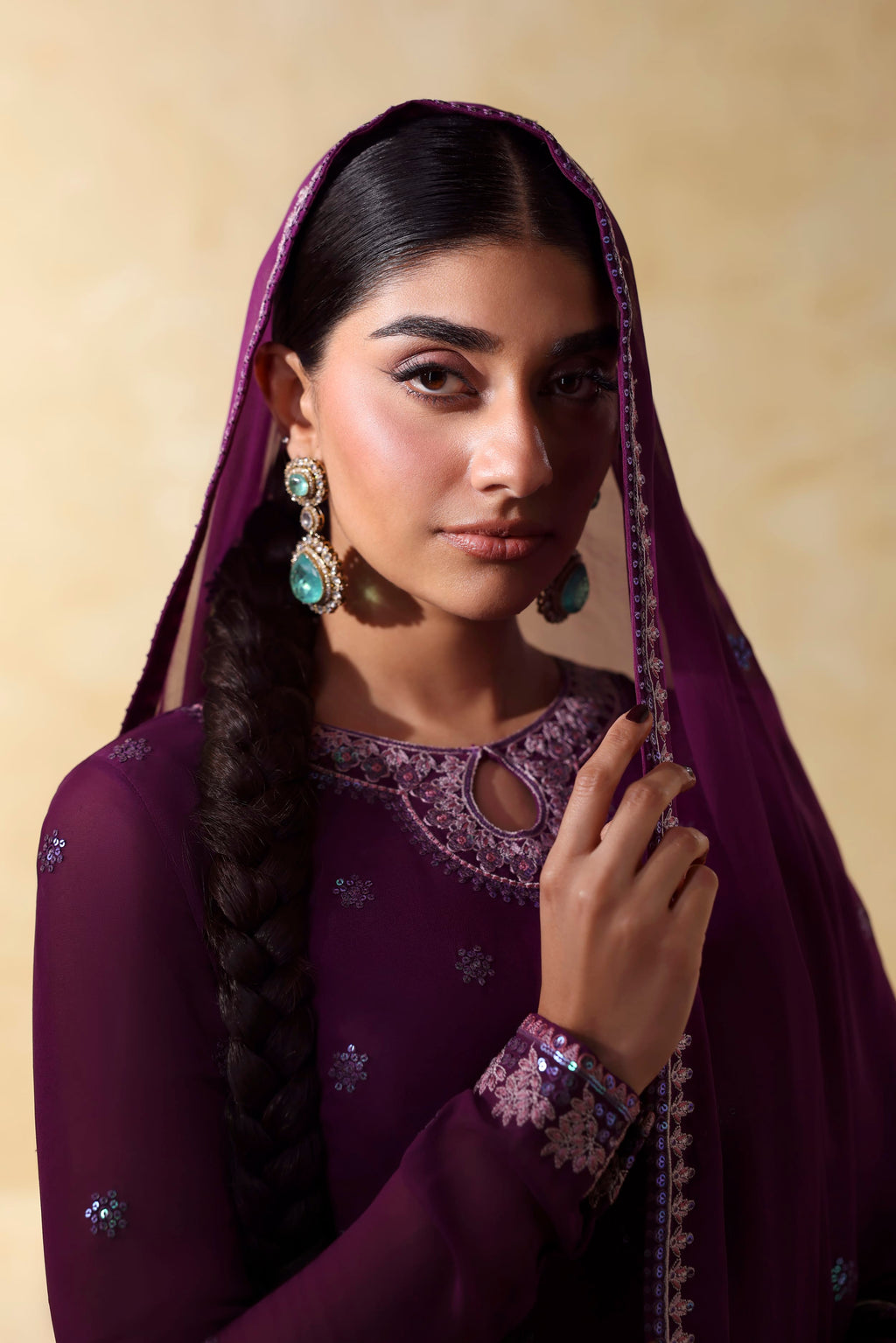 Akbar Aslam - Aurea