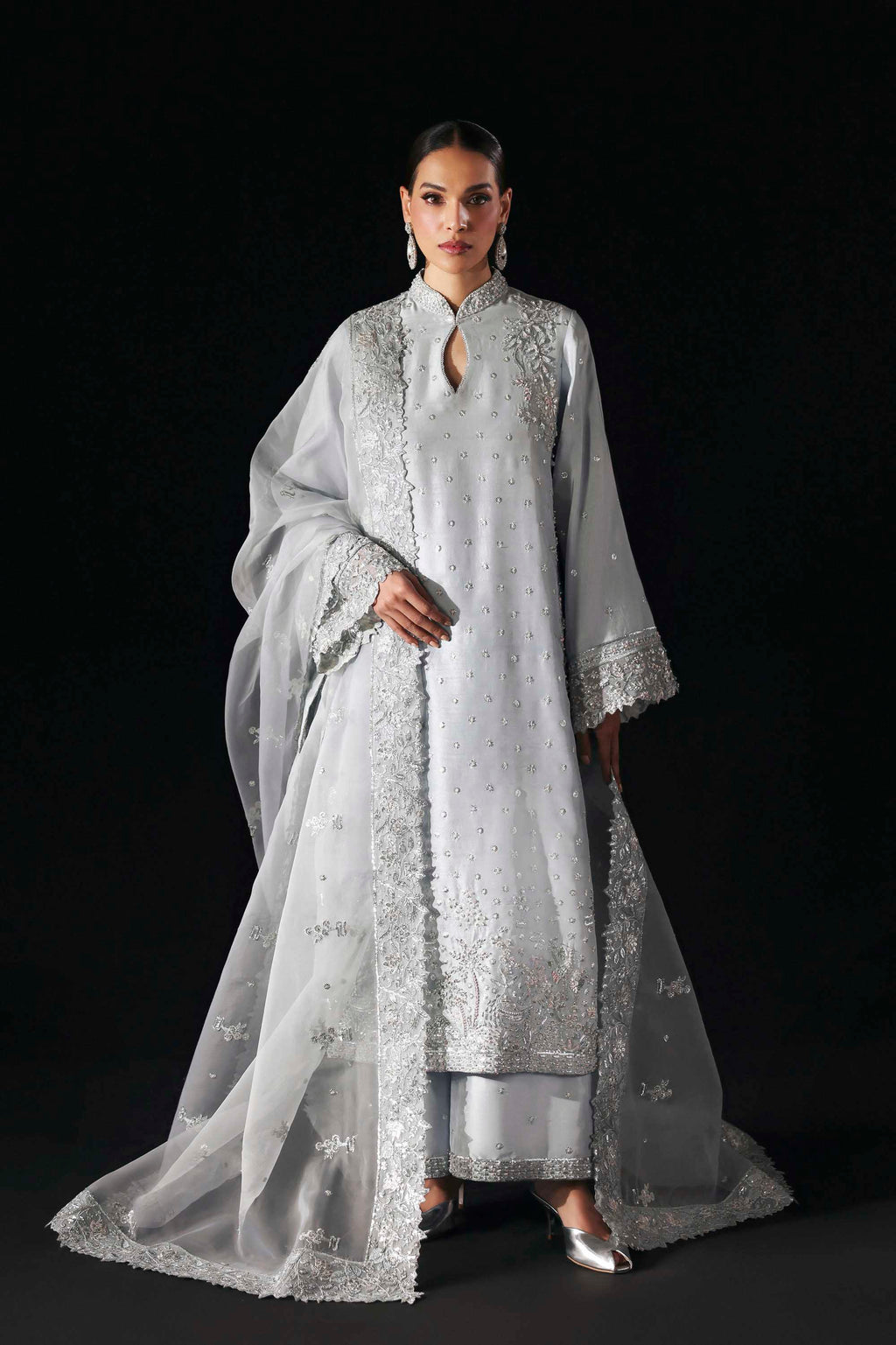 Akbar Aslam - Elisea