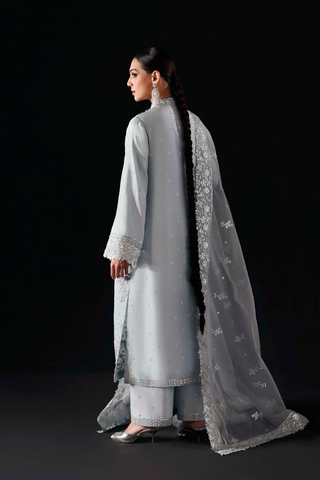 Akbar Aslam - Elisea