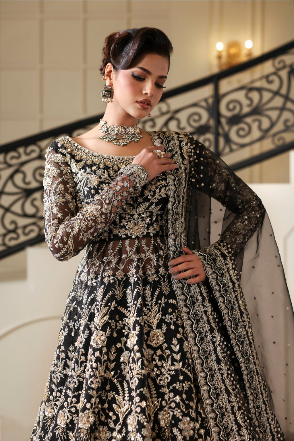 Inara - Onyx