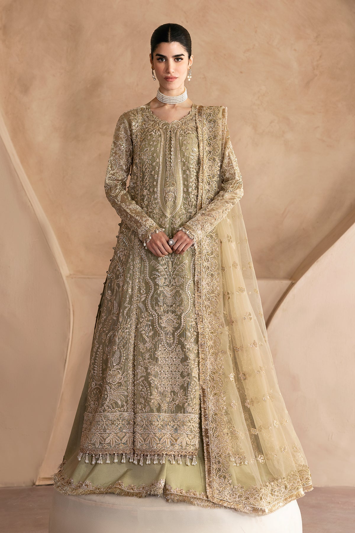 Emaan Adeel - Lustre