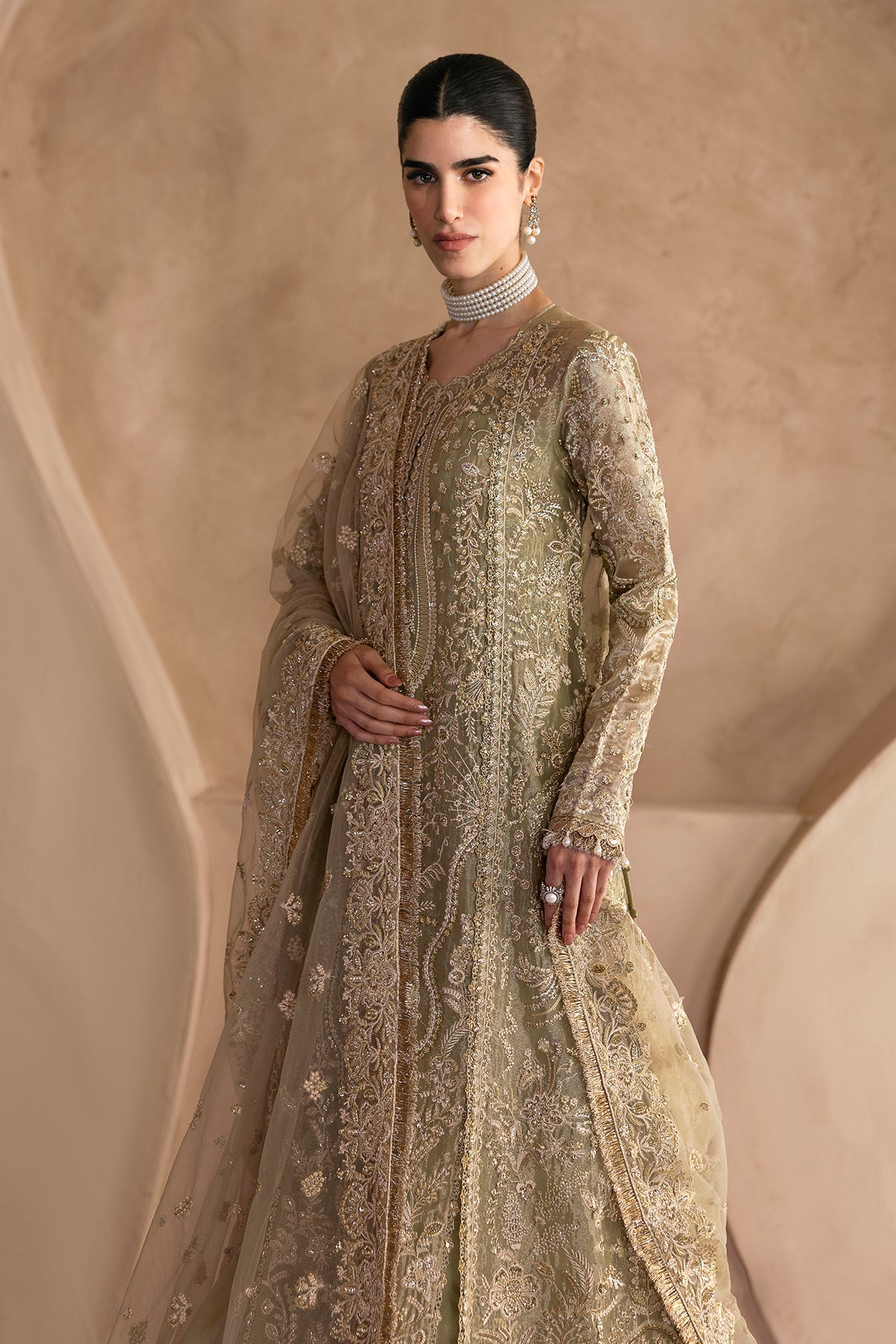 Emaan Adeel - Lustre