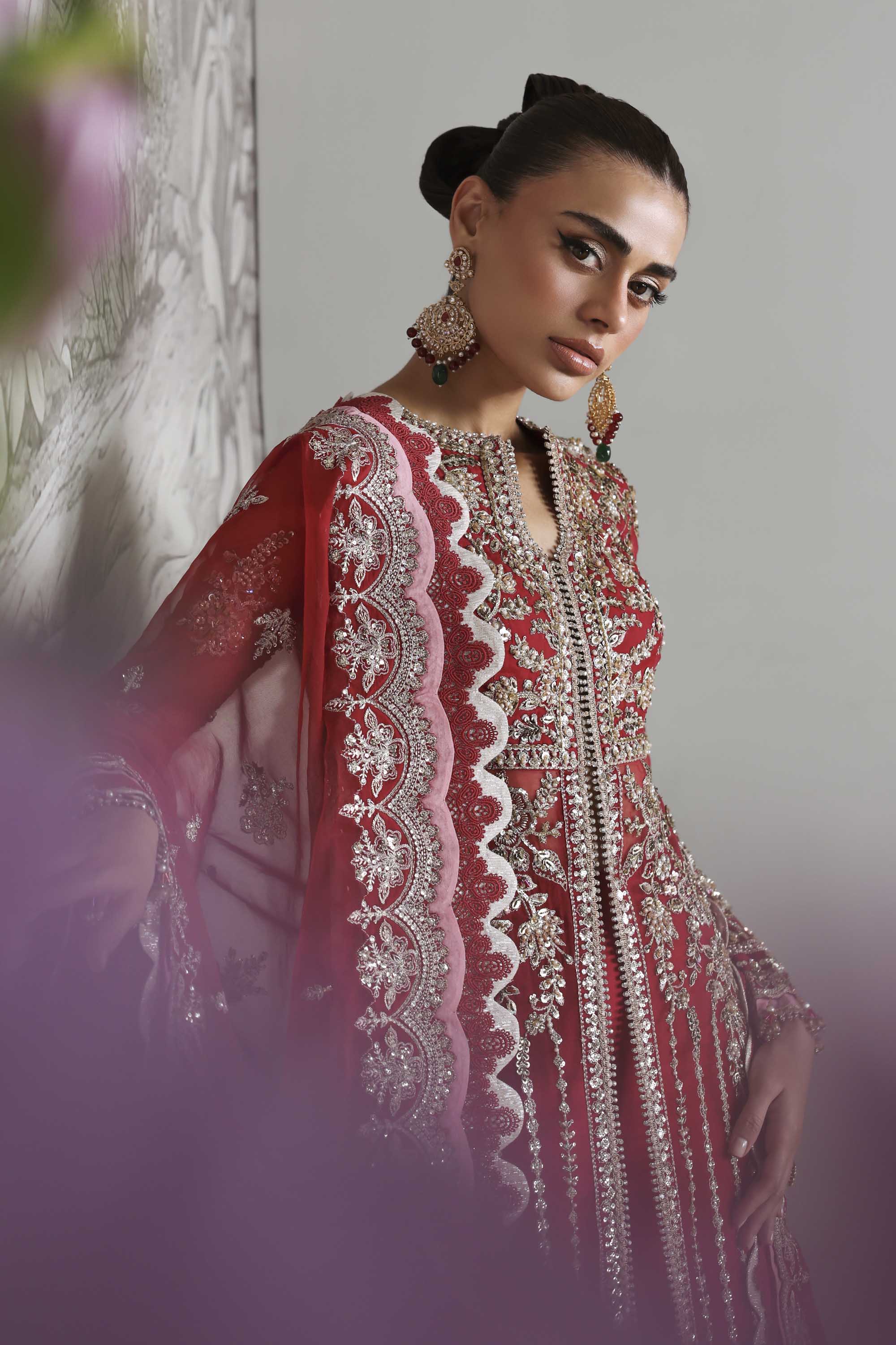 Akbar Aslam - Yeloria