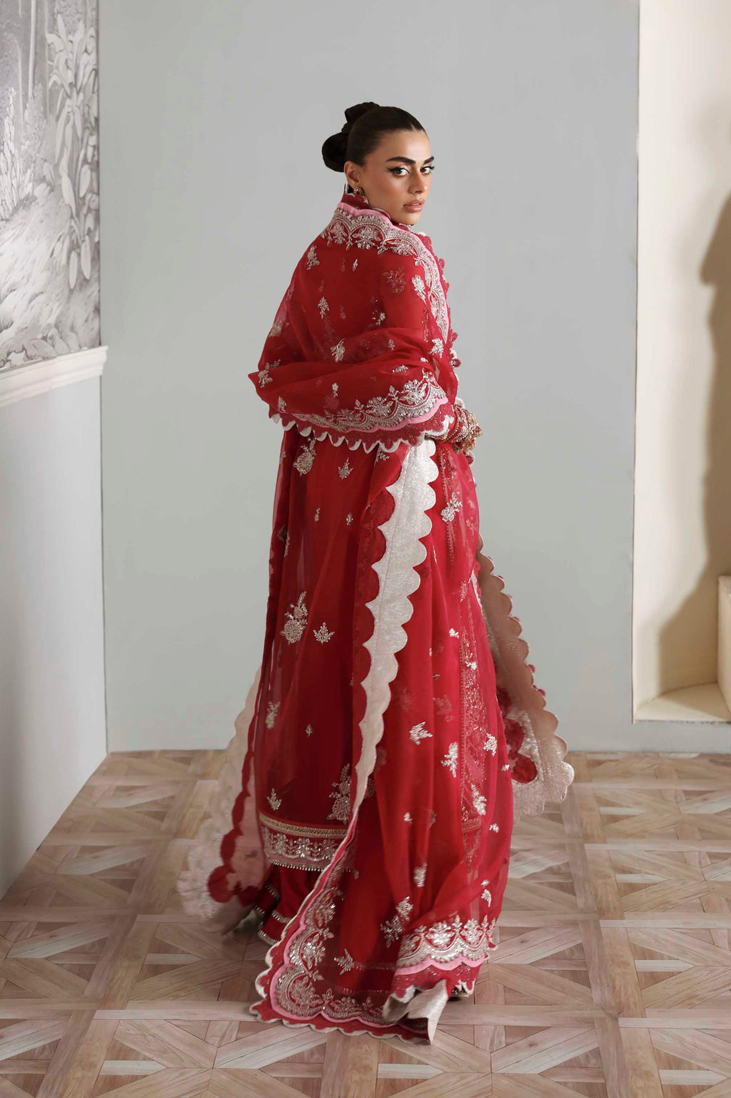 Akbar Aslam - Yeloria