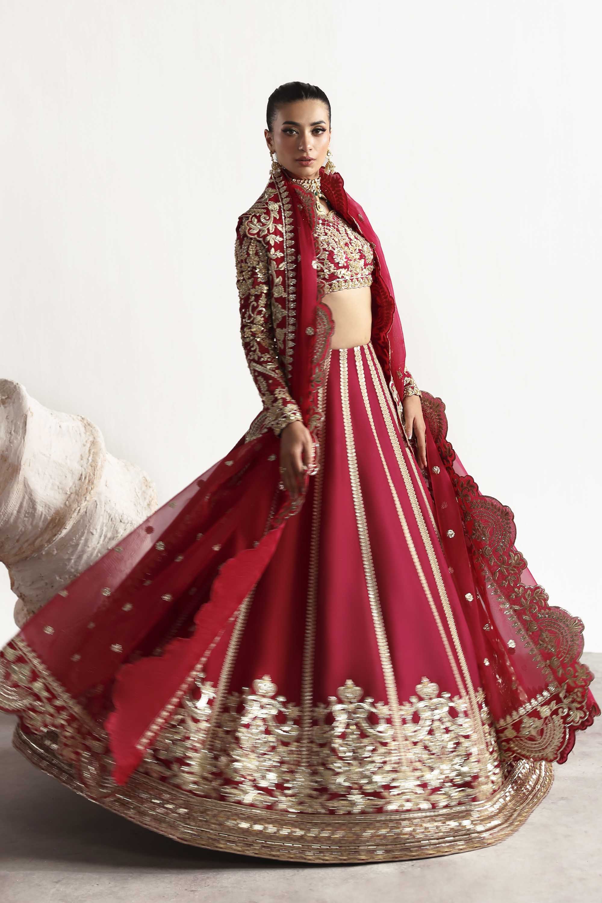 Akbar Aslam - Rouge