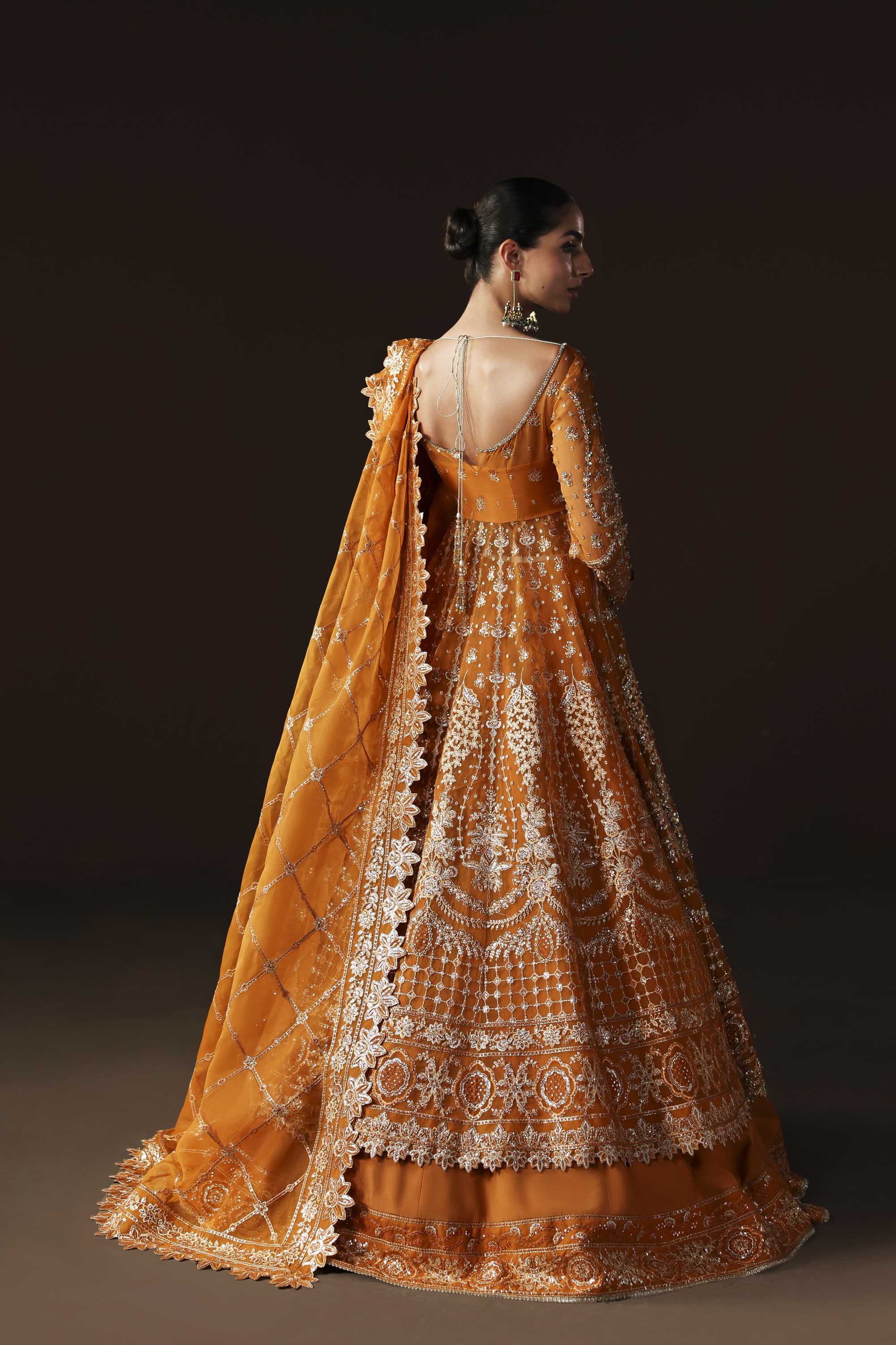 Akbar Aslam - Muselet