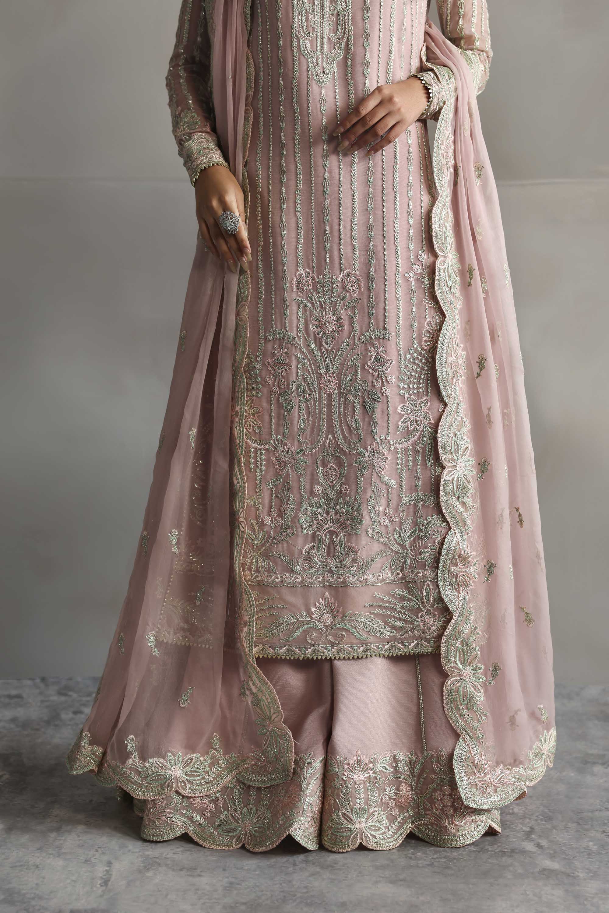 Akbar Aslam - Gulnour