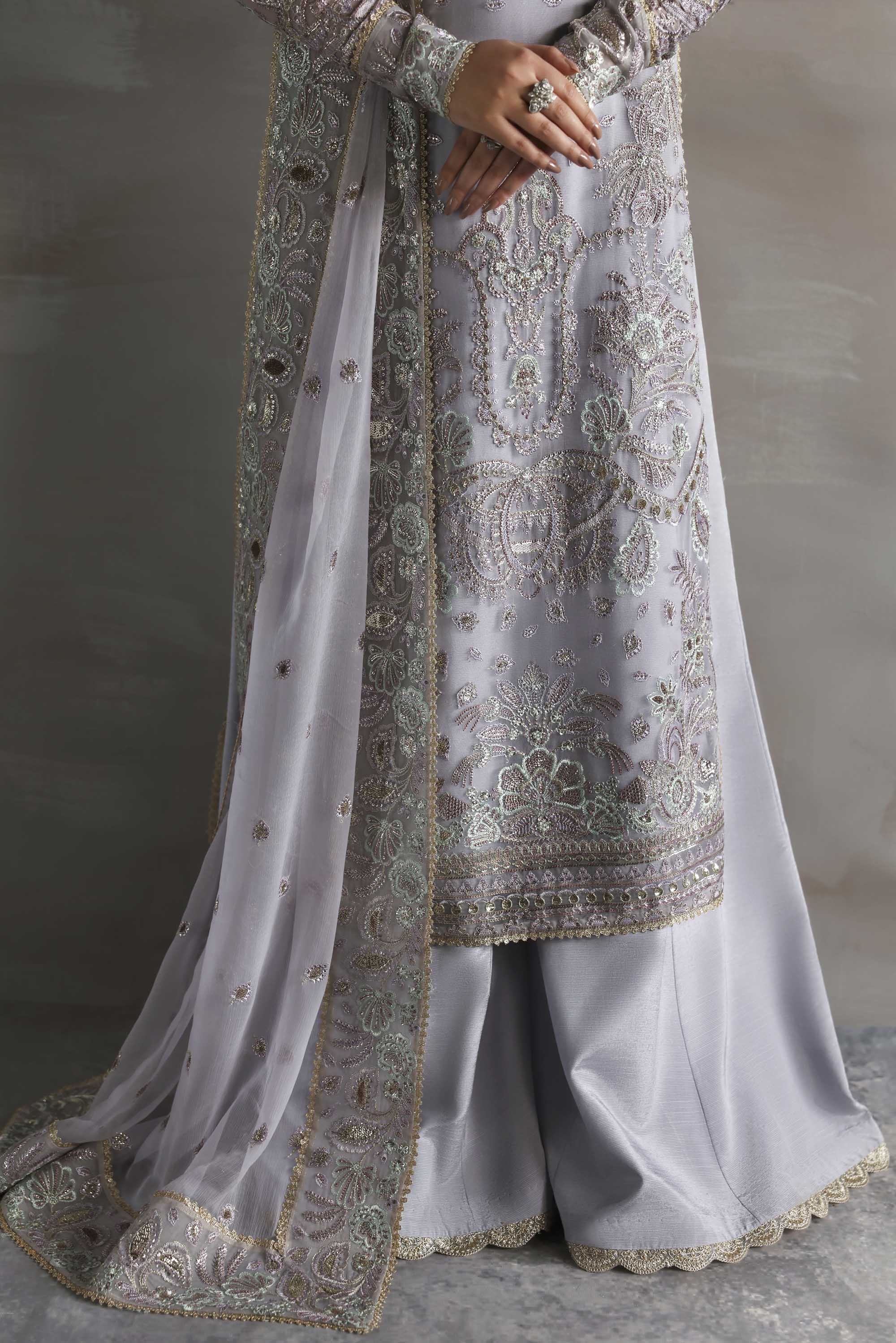 Akbar Aslam - Emeraya