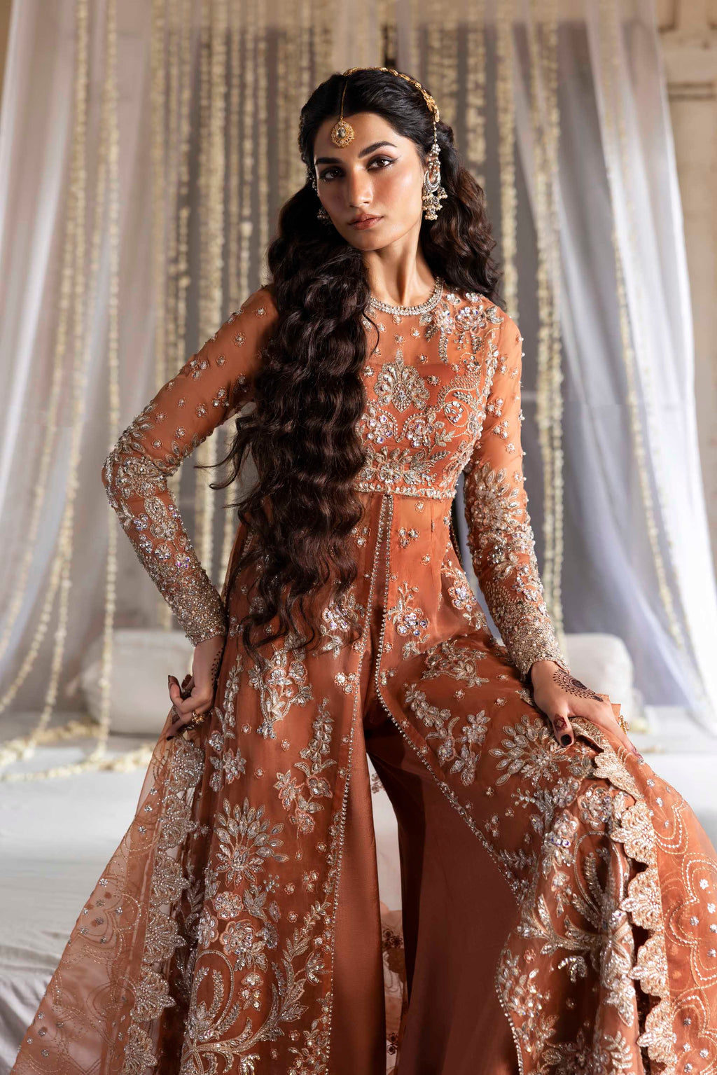 Akbar Aslam - Meherun