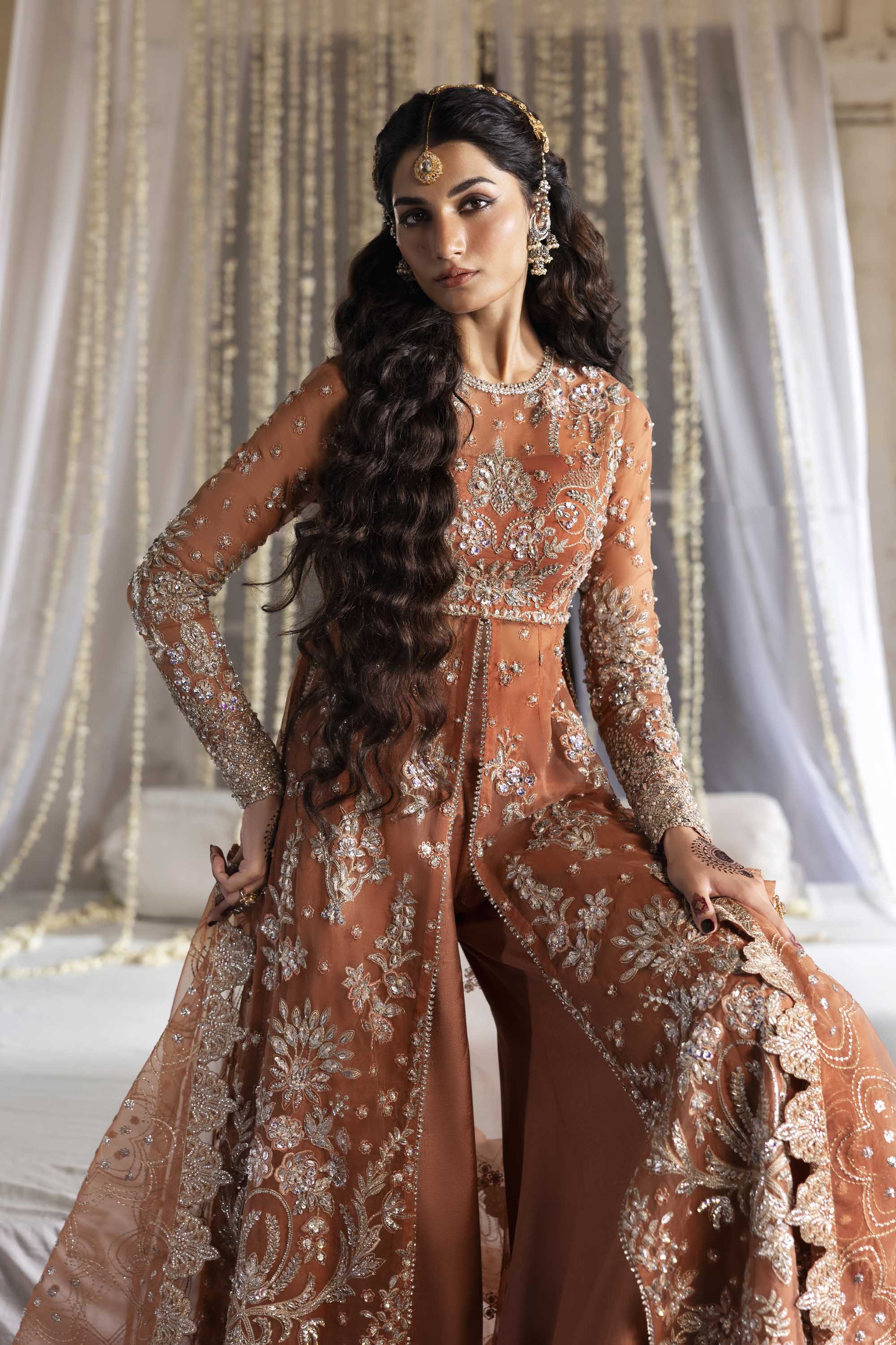 Akbar Aslam - Meherun